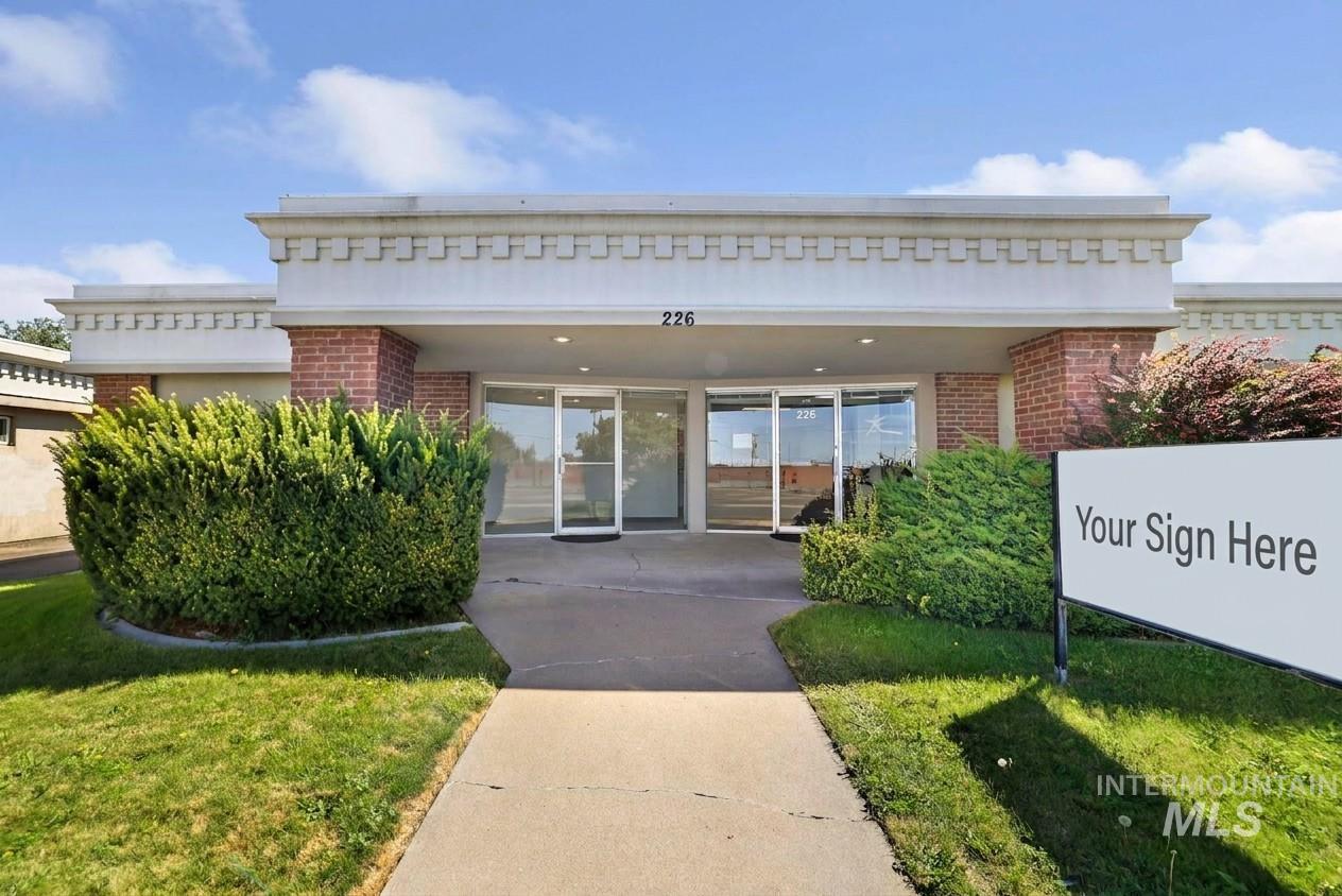Business/Commercial For Sale