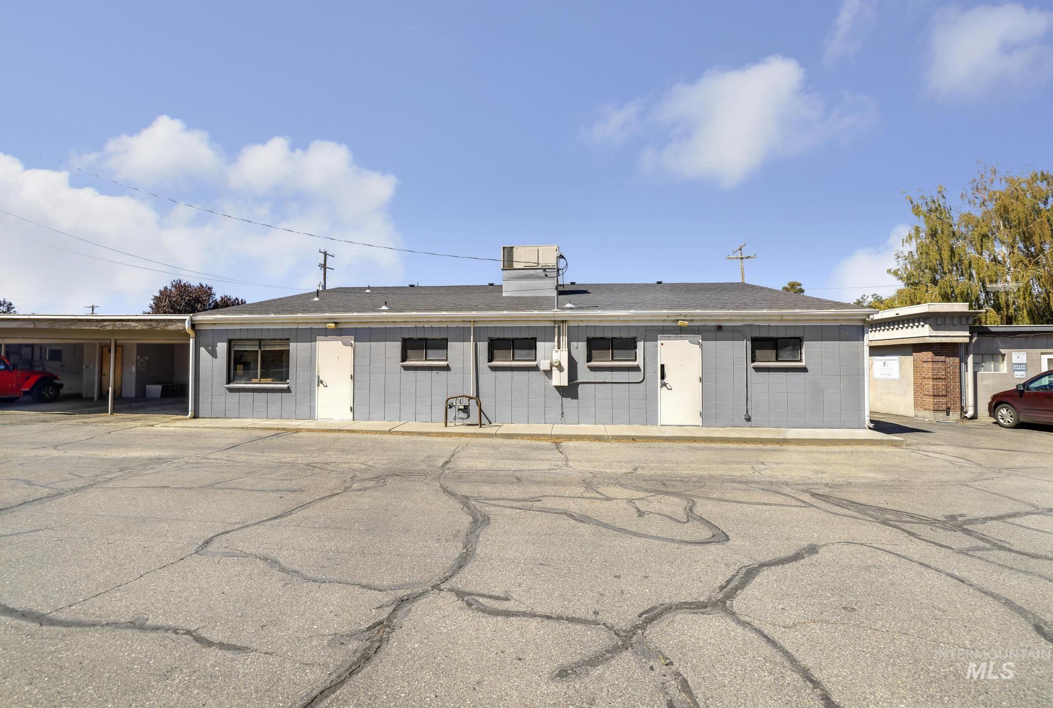 224/226 MARTIN STREET, Twin Falls, Idaho 83301, 14 Rooms, Business/Commercial For Sale, Price $679,900, 99000705