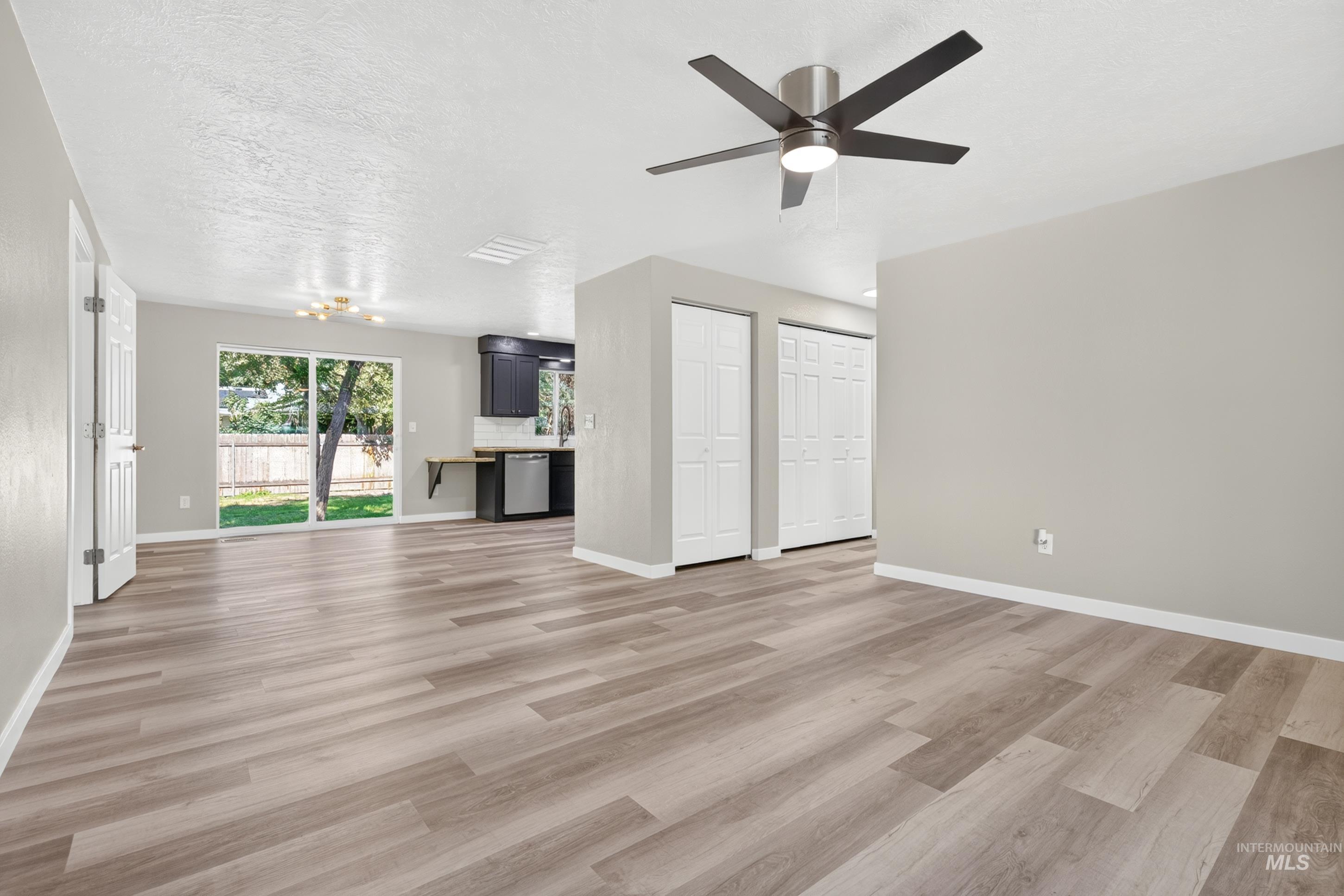 11856 W Race St, Boise, Idaho 83713, 3 Bedrooms, 2 Bathrooms, Residential For Sale, Price $429,900, 99000709