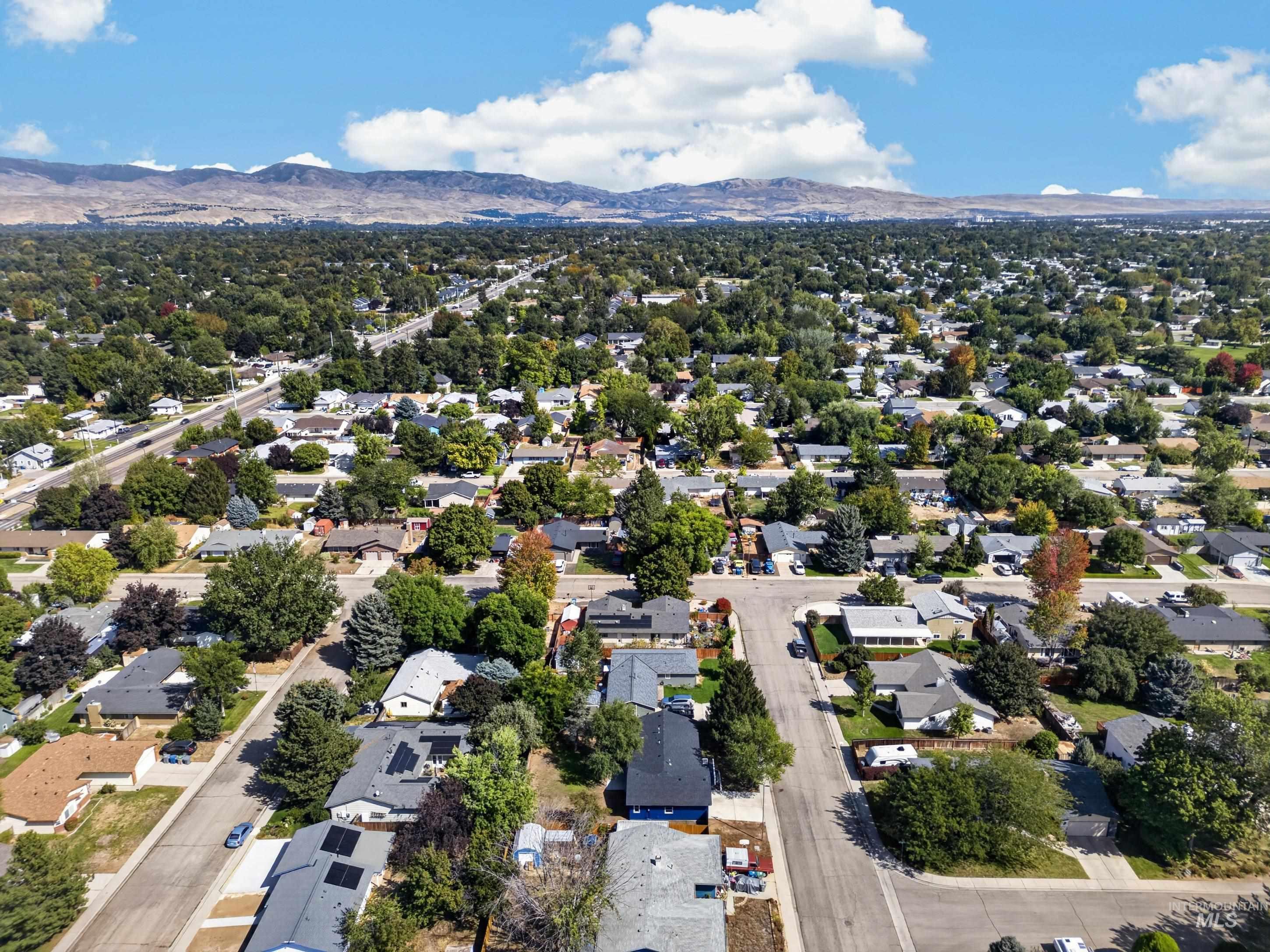11856 W Race St, Boise, Idaho 83713, 3 Bedrooms, 2 Bathrooms, Residential For Sale, Price $429,900, 99000709