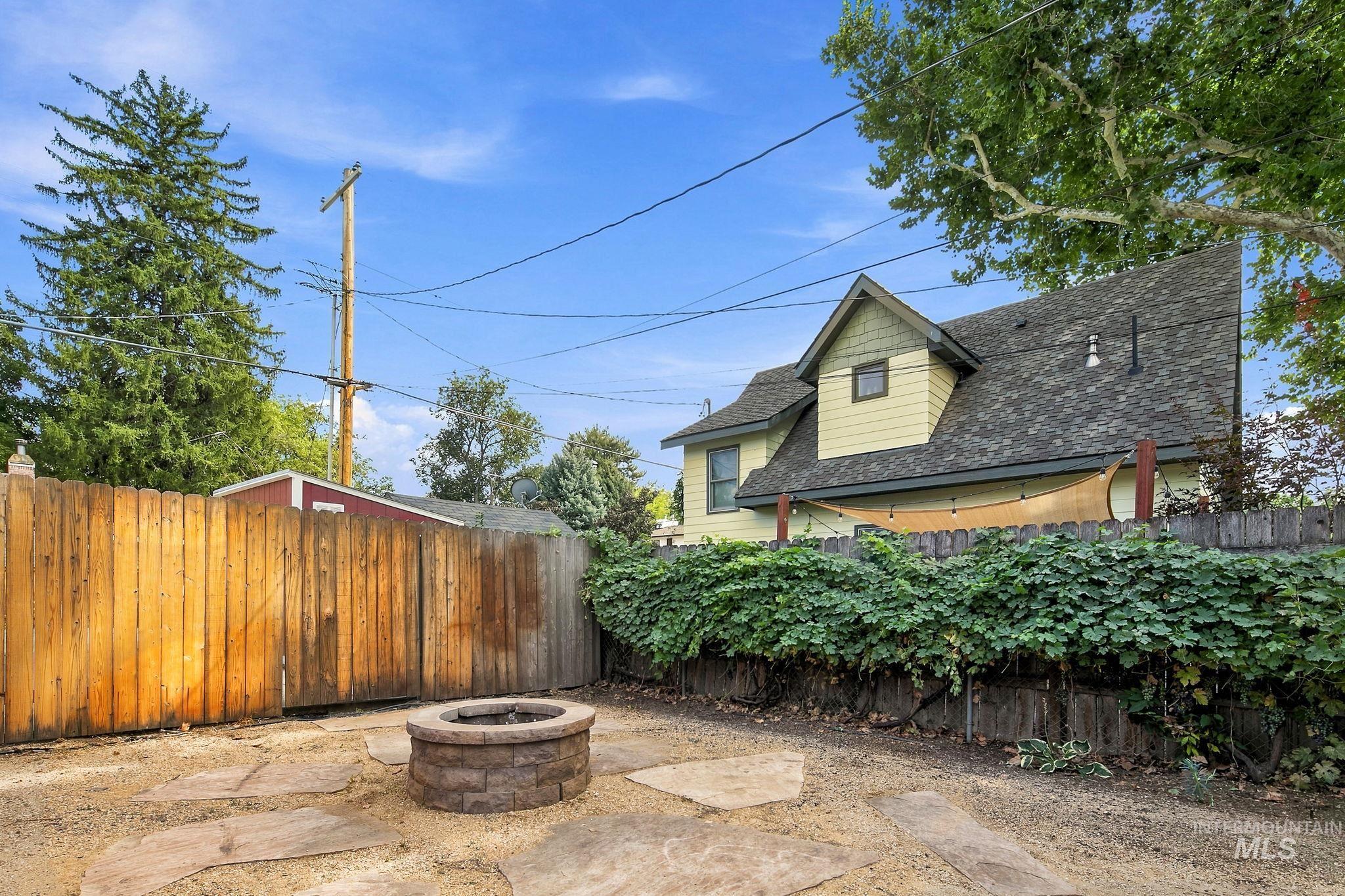 1606 N 26th, Boise, Idaho 83702, 3 Bedrooms, 1.5 Bathrooms, Residential Income For Sale, Price $899,000, 99000710