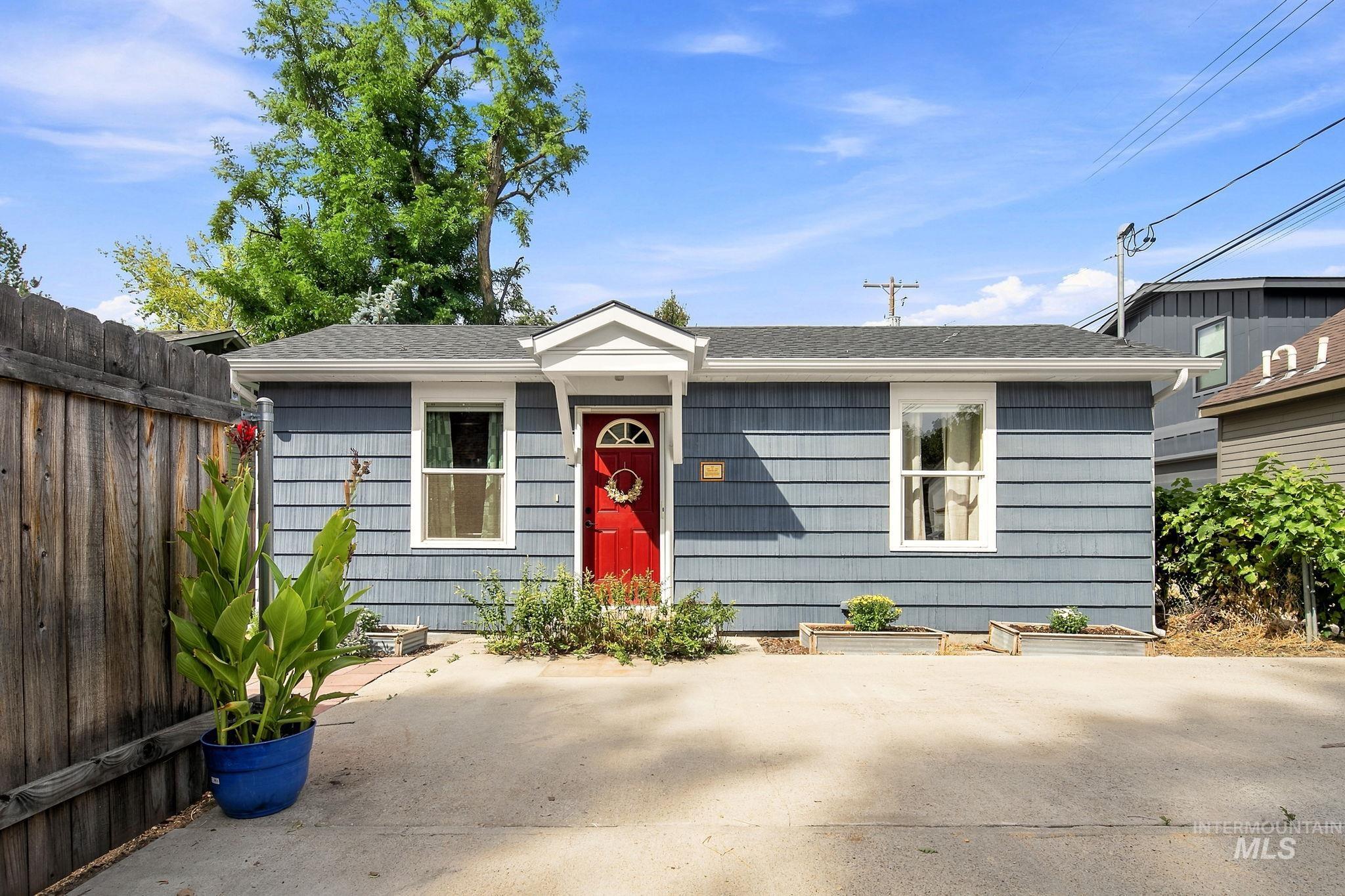 1606 N 26th, Boise, Idaho 83702, 3 Bedrooms, 1.5 Bathrooms, Residential Income For Sale, Price $899,000, 99000710