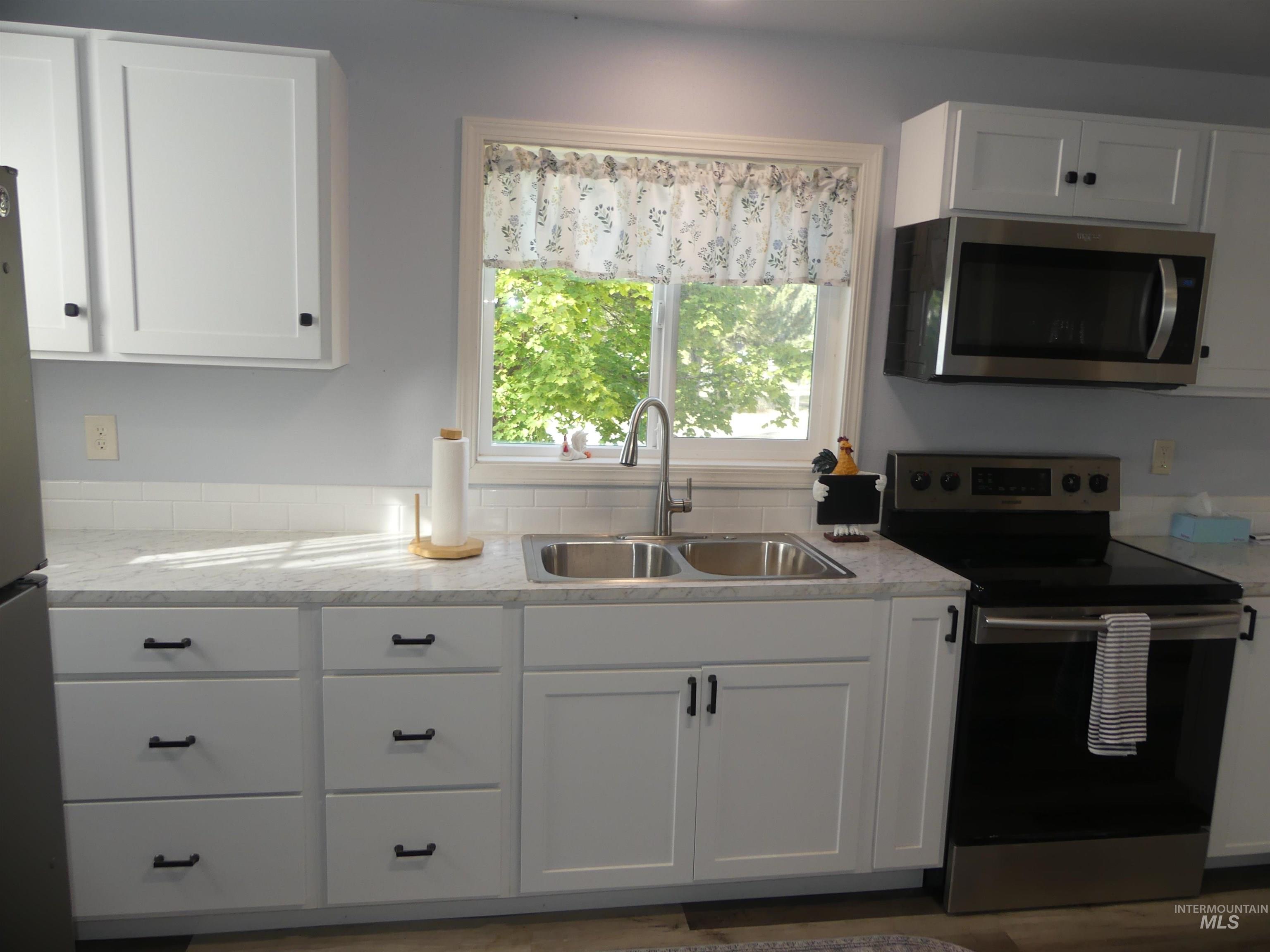 321 Spaulding Ave, Winchester, Idaho 83555, 2 Bedrooms, 1 Bathroom, Residential For Sale, Price $235,000, 99000717