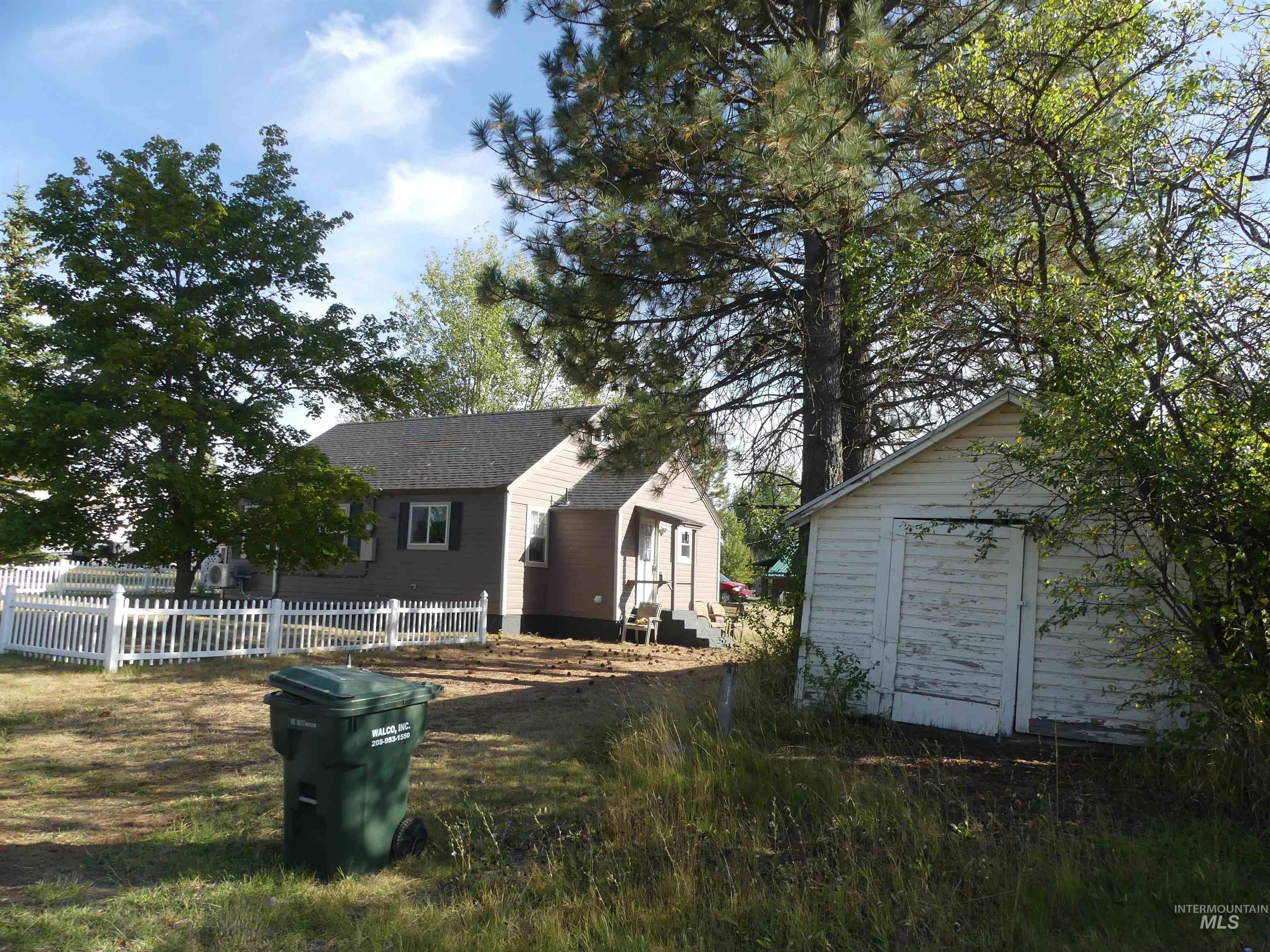 321 Spaulding Ave, Winchester, Idaho 83555, 2 Bedrooms, 1 Bathroom, Residential For Sale, Price $235,000, 99000717