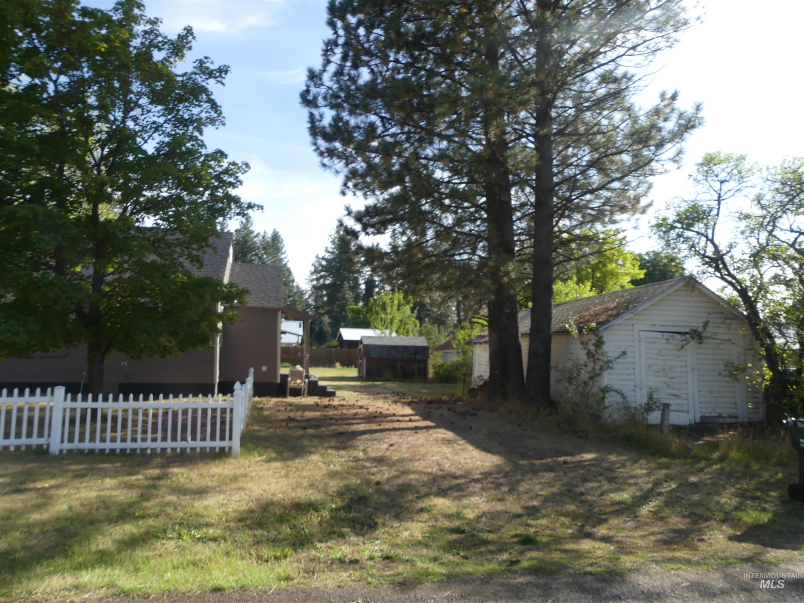 321 Spaulding Ave, Winchester, Idaho 83555, 2 Bedrooms, 1 Bathroom, Residential For Sale, Price $235,000, 99000717