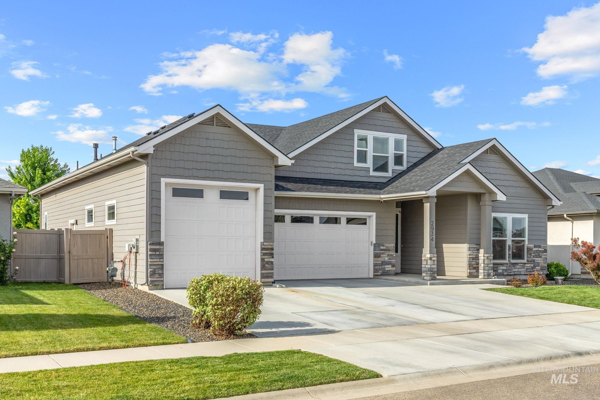 2934 E Murchison St, Meridian, Idaho 83642, 4 Bedrooms, 3 Bathrooms, Residential For Sale, Price $921,000,MLS 99000722