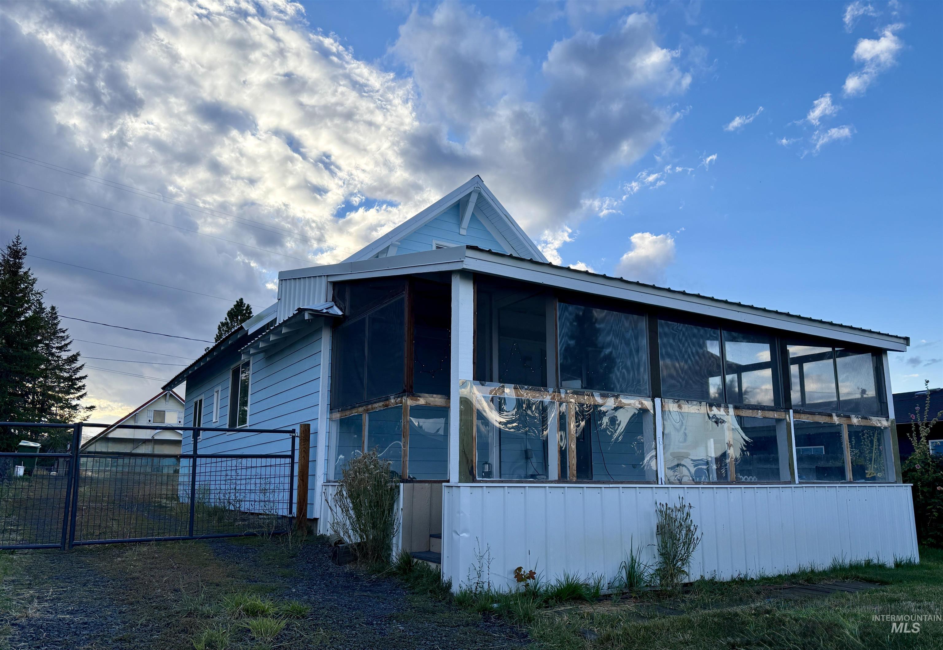 418 Mason Ave, Winchester, Idaho 83555, 3 Bedrooms, 1 Bathroom, Residential For Sale, Price $299,000, 99000723