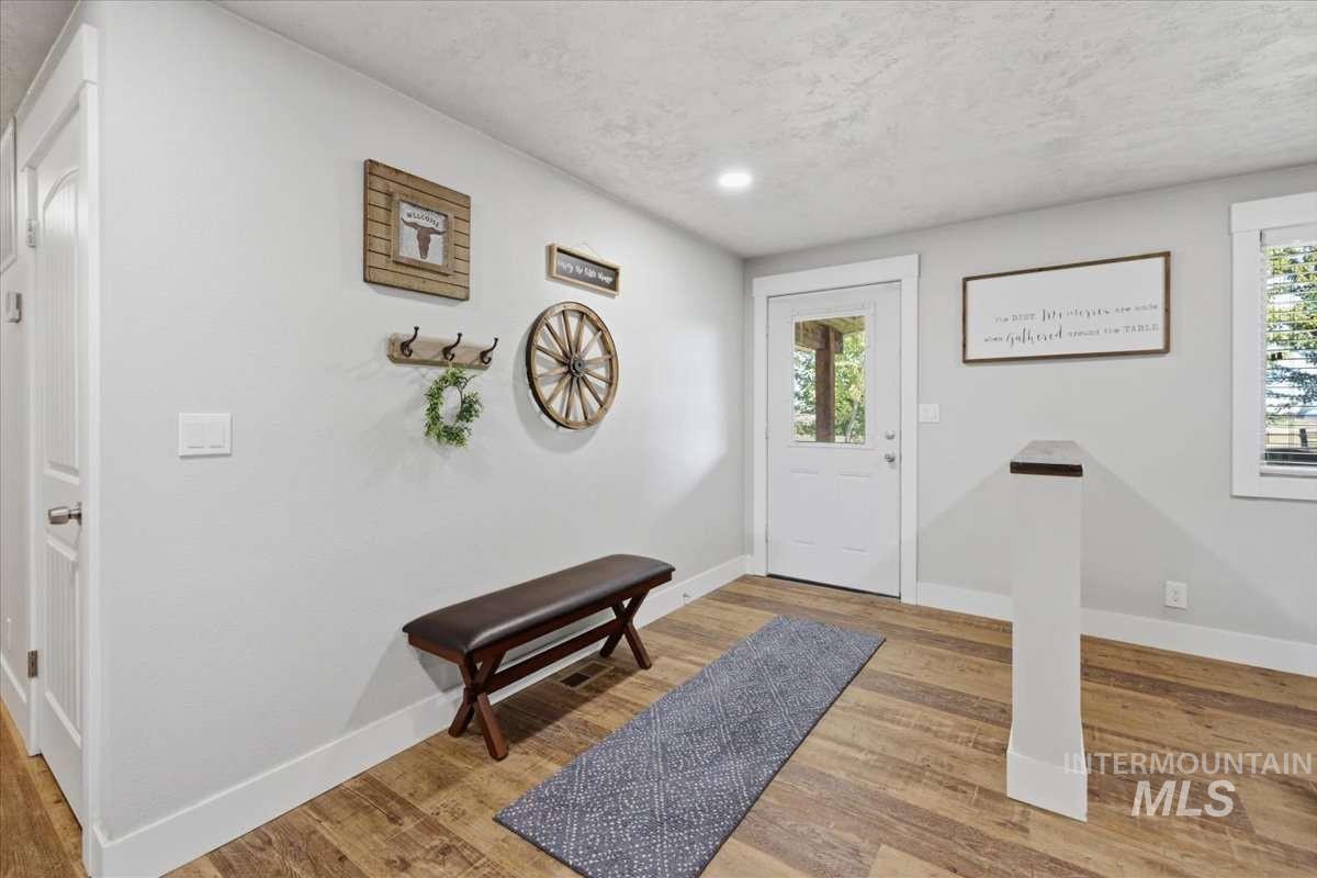 5097 SE 1 1/2 Ave, New Plymouth, Idaho 83655, 3 Bedrooms, 2 Bathrooms, Residential For Sale, Price $725,000,MLS 99000729