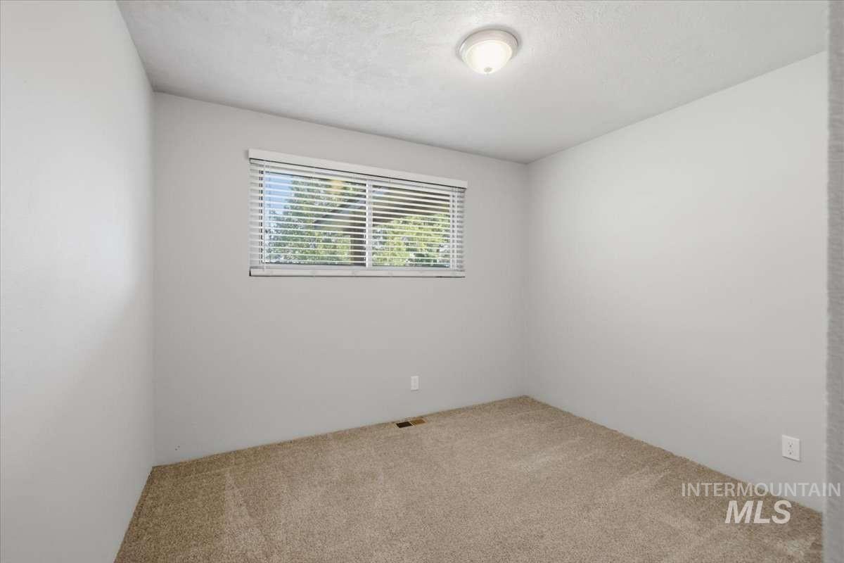 5097 SE 1 1/2 Ave, New Plymouth, Idaho 83655, 3 Bedrooms, 2 Bathrooms, Residential For Sale, Price $725,000,MLS 99000729