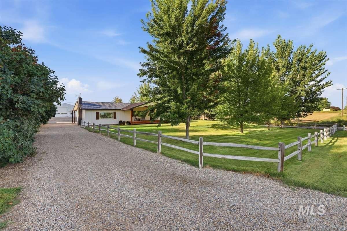 5097 SE 1 1/2 Ave, New Plymouth, Idaho 83655, 3 Bedrooms, 2 Bathrooms, Residential For Sale, Price $725,000,MLS 99000729