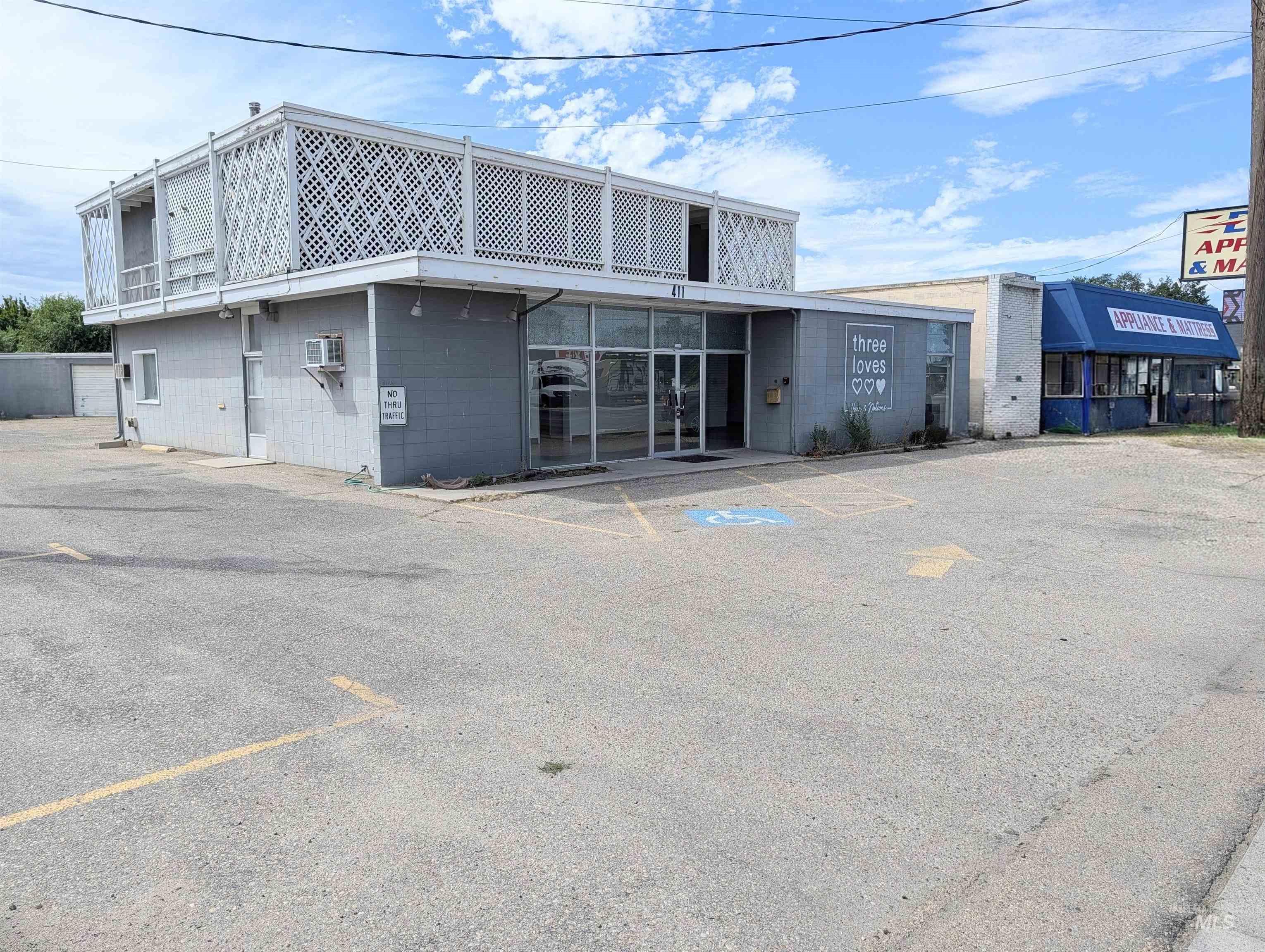 411 Caldwell Blvd, Nampa, Idaho 83651, Business/Commercial For Sale, Price $299,000, 99000735