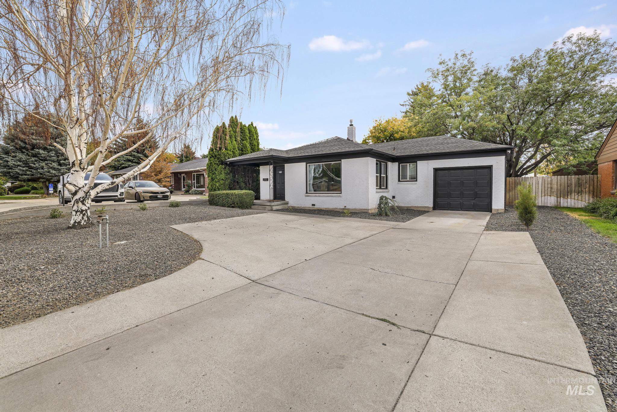 2016 E Addison Ave, Twin Falls, Idaho 83301, 2 Bedrooms, 1 Bathroom, Residential For Sale, Price $279,000, 99000743