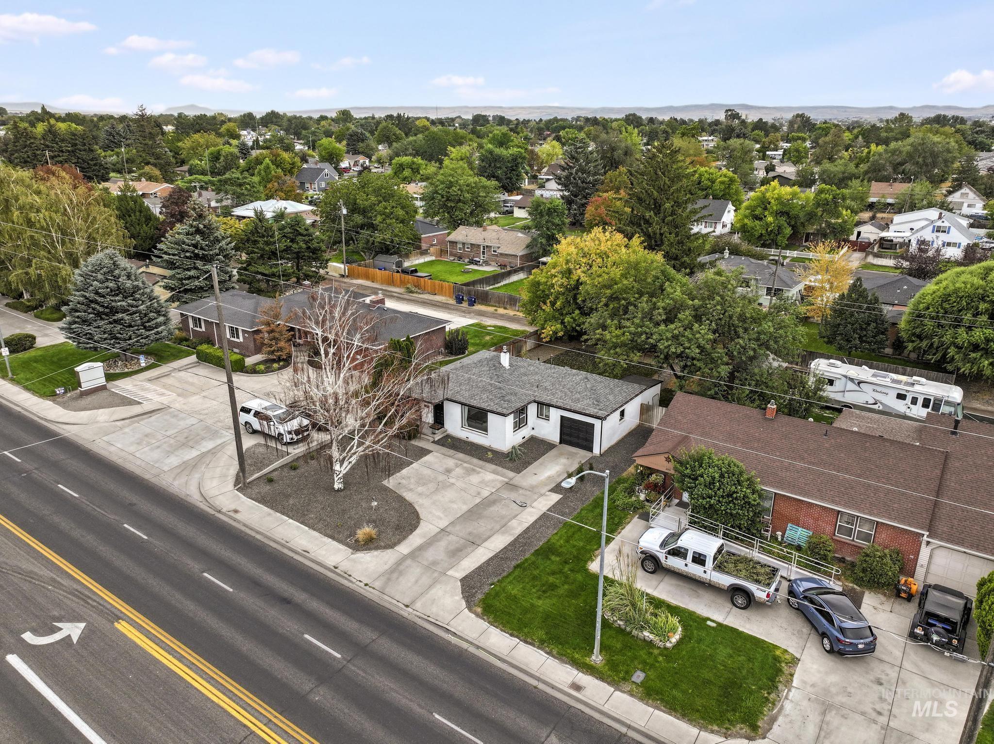 2016 E Addison Ave, Twin Falls, Idaho 83301, 2 Bedrooms, 1 Bathroom, Residential For Sale, Price $279,000, 99000743