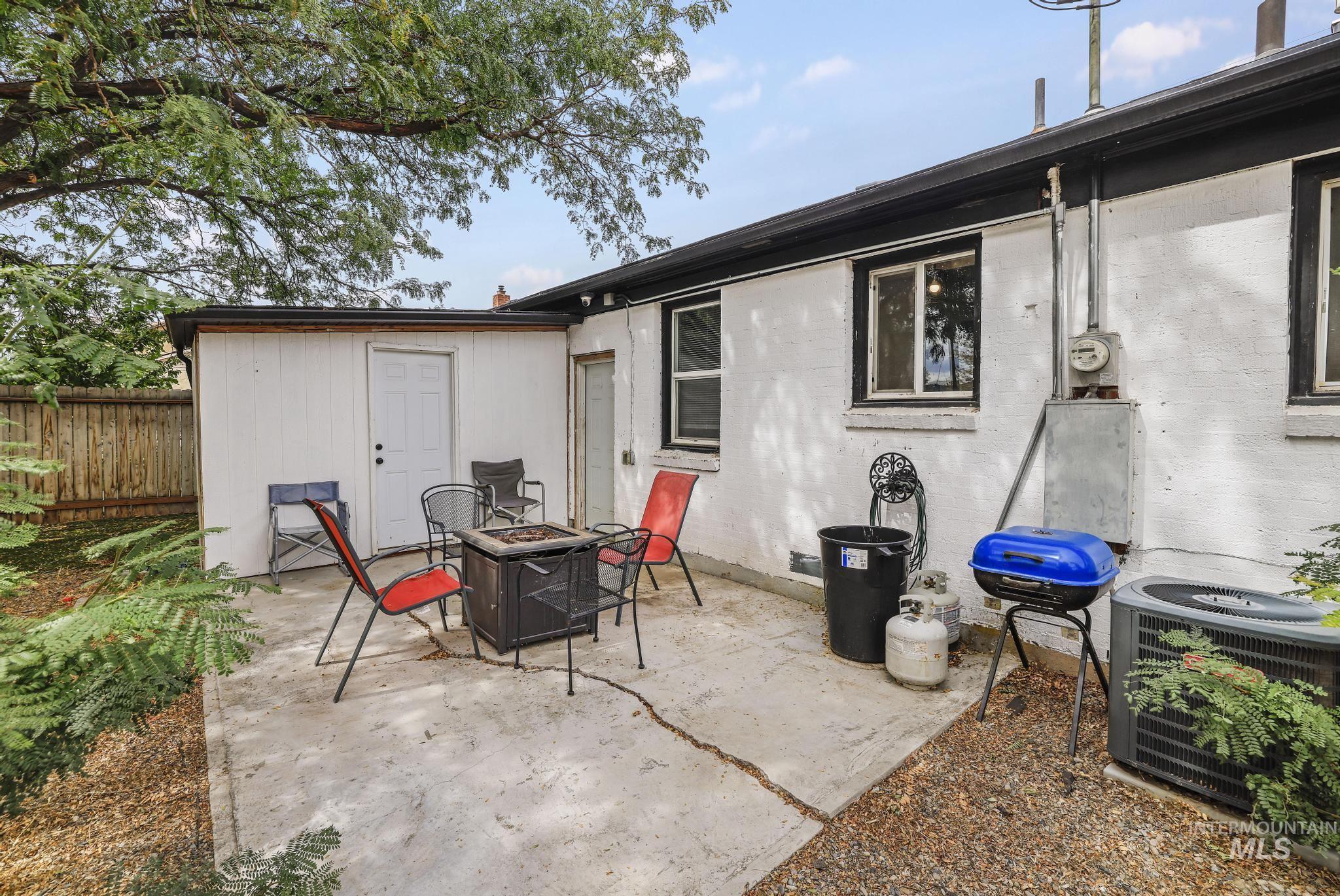 2016 E Addison Ave, Twin Falls, Idaho 83301, 2 Bedrooms, 1 Bathroom, Residential For Sale, Price $279,000, 99000743