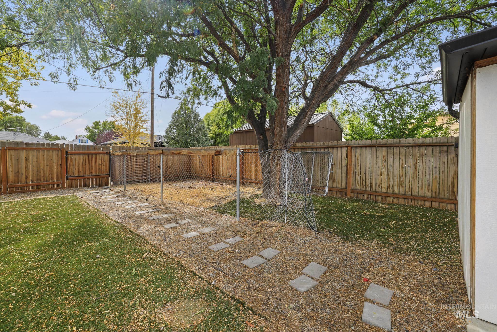 2016 E Addison Ave, Twin Falls, Idaho 83301, 2 Bedrooms, 1 Bathroom, Residential For Sale, Price $279,000, 99000743