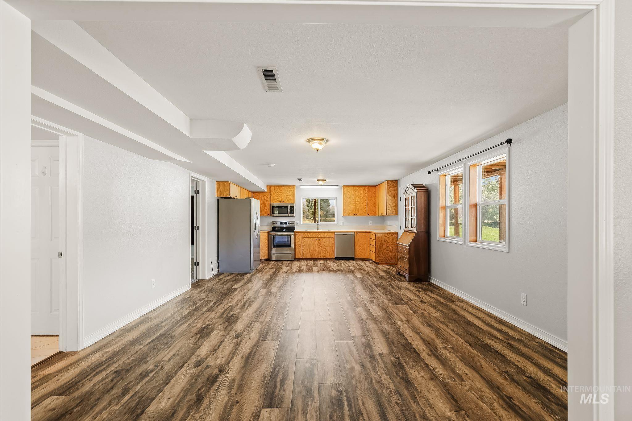 3387 Asotin Creek Road, Asotin, Washington 99402, 6 Bedrooms, 4.5 Bathrooms, Residential For Sale, Price $895,000, 99000746