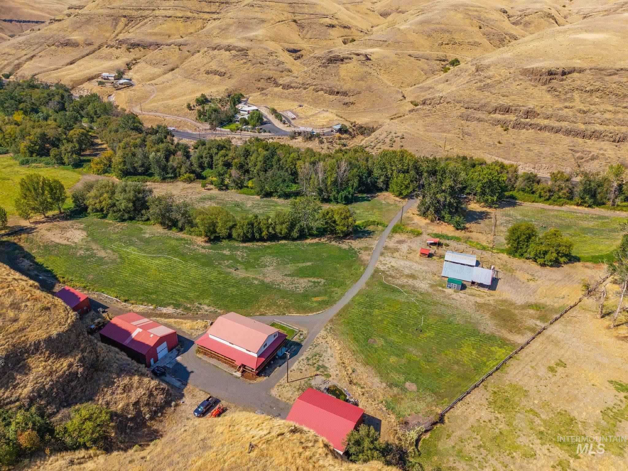 3387 Asotin Creek Road, Asotin, Washington 99402, 6 Bedrooms, 4.5 Bathrooms, Residential For Sale, Price $895,000, 99000746