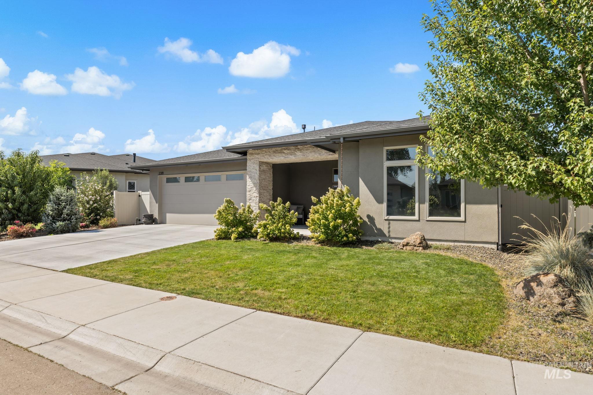 2319 S Steichen Way, Meridian, Idaho 83642, 3 Bedrooms, 2 Bathrooms, Residential For Sale, Price $714,900, 99000747