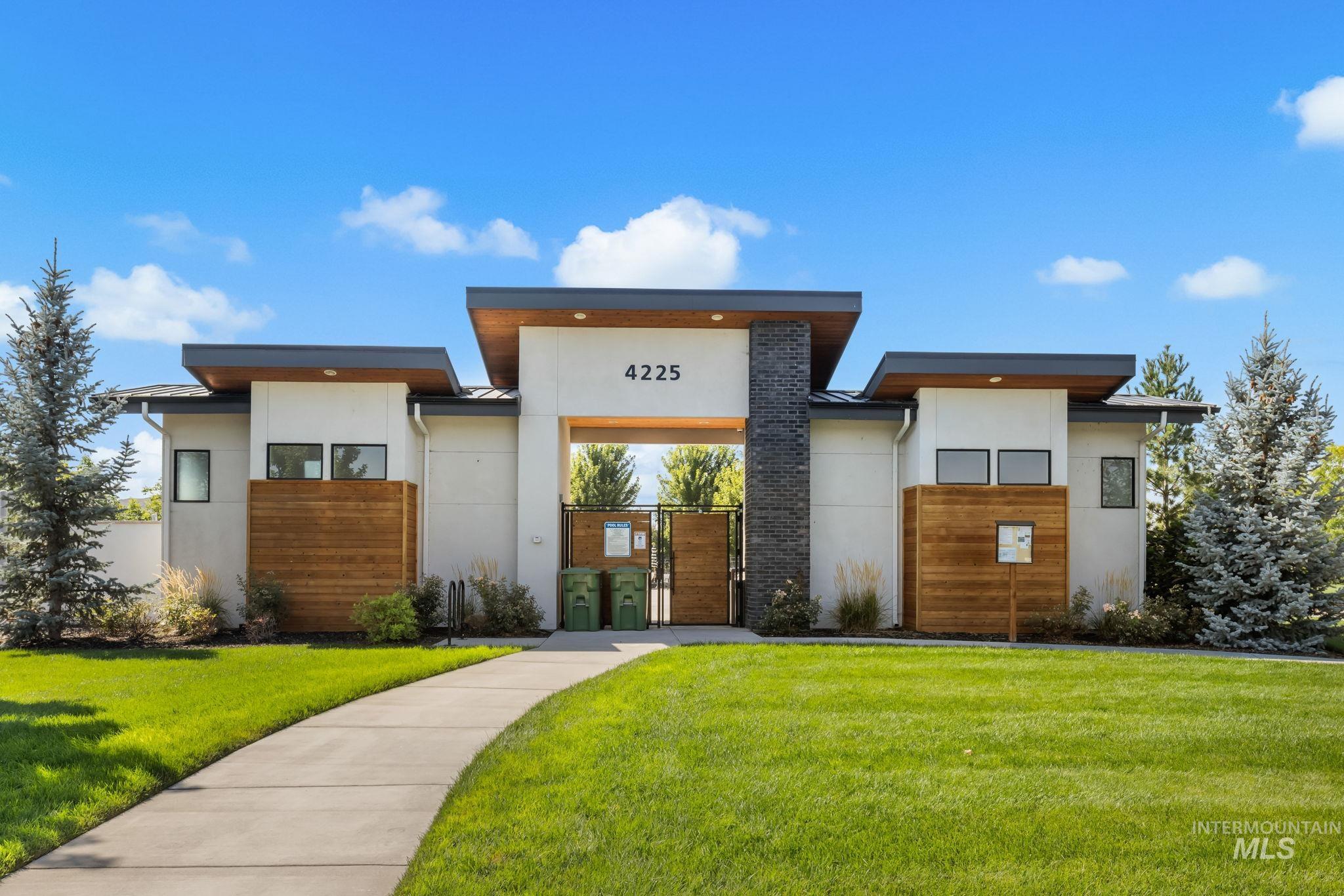 2319 S Steichen Way, Meridian, Idaho 83642, 3 Bedrooms, 2 Bathrooms, Residential For Sale, Price $714,900, 99000747