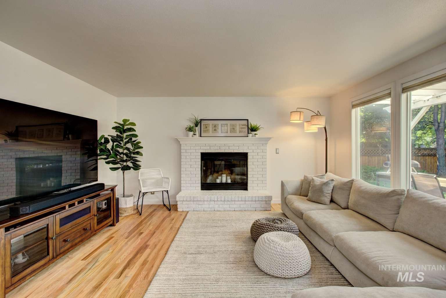 4974 N Rivervista Way, Garden City, Idaho 83714, 4 Bedrooms, 3 Bathrooms, Residential For Sale, Price $729,900, 99000748