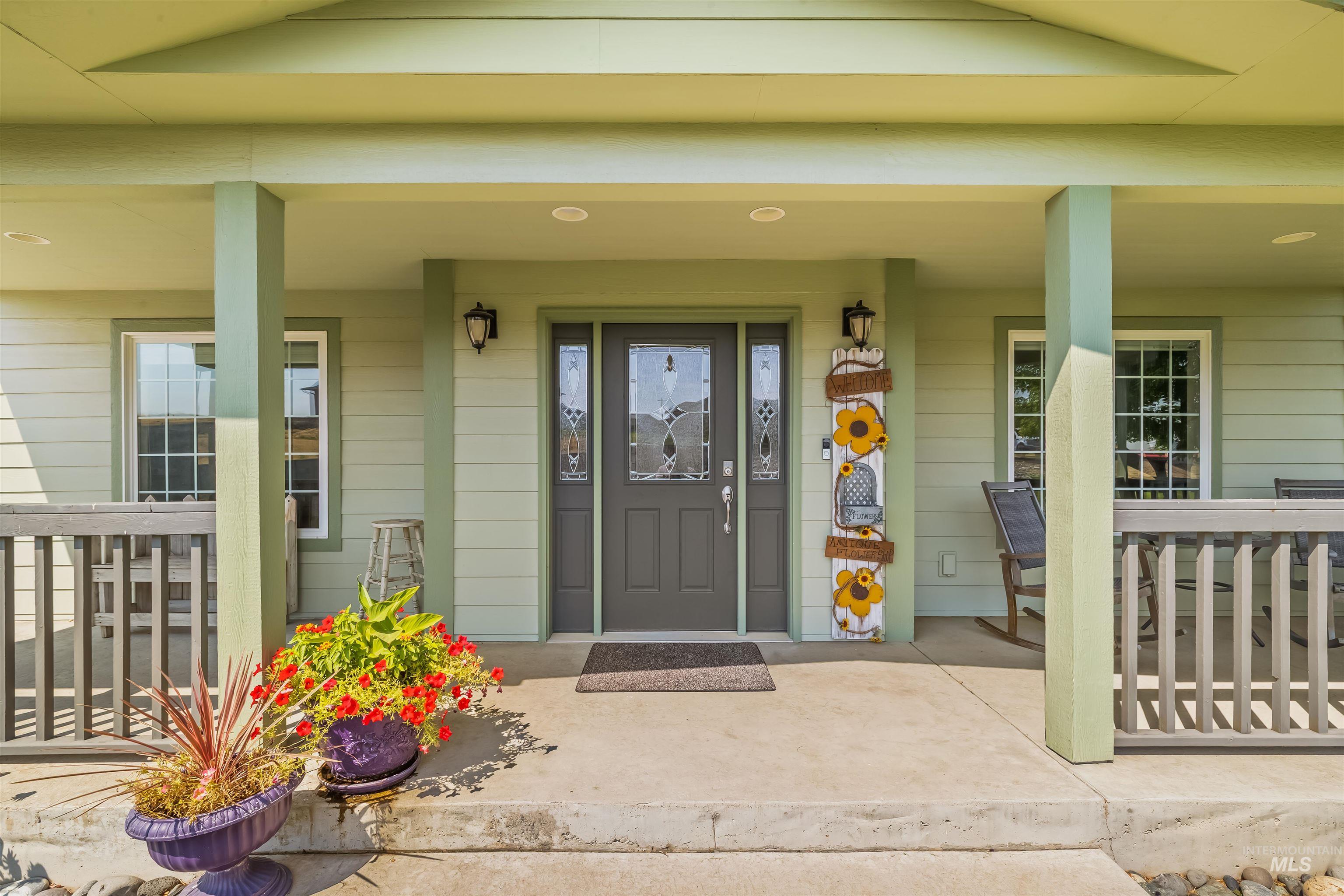718 Talons Court, Lewiston, Idaho 83501, 4 Bedrooms, 3.5 Bathrooms, Residential For Sale, Price $825,000, 99000749
