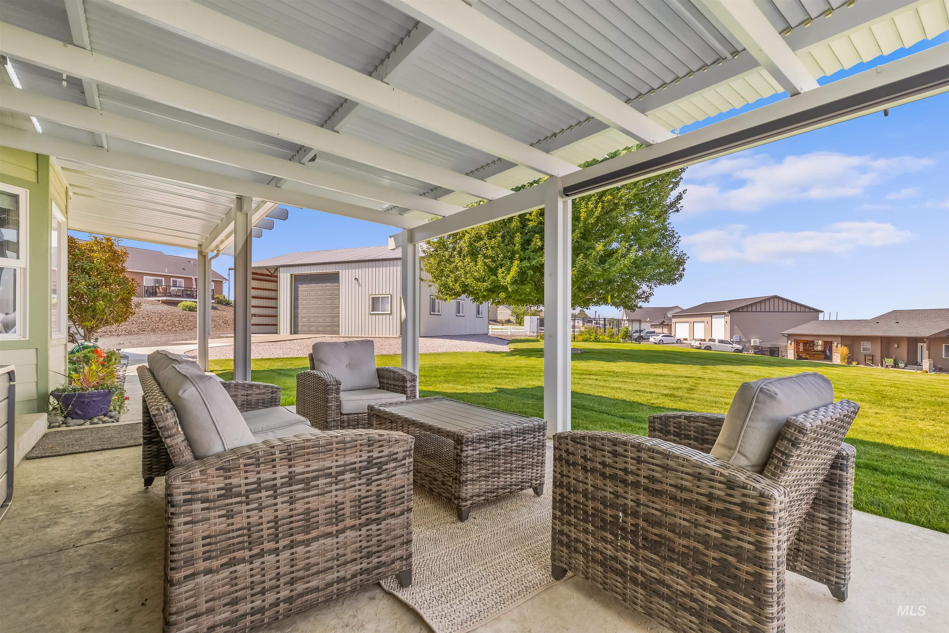 718 Talons Court, Lewiston, Idaho 83501, 4 Bedrooms, 3.5 Bathrooms, Residential For Sale, Price $825,000, 99000749