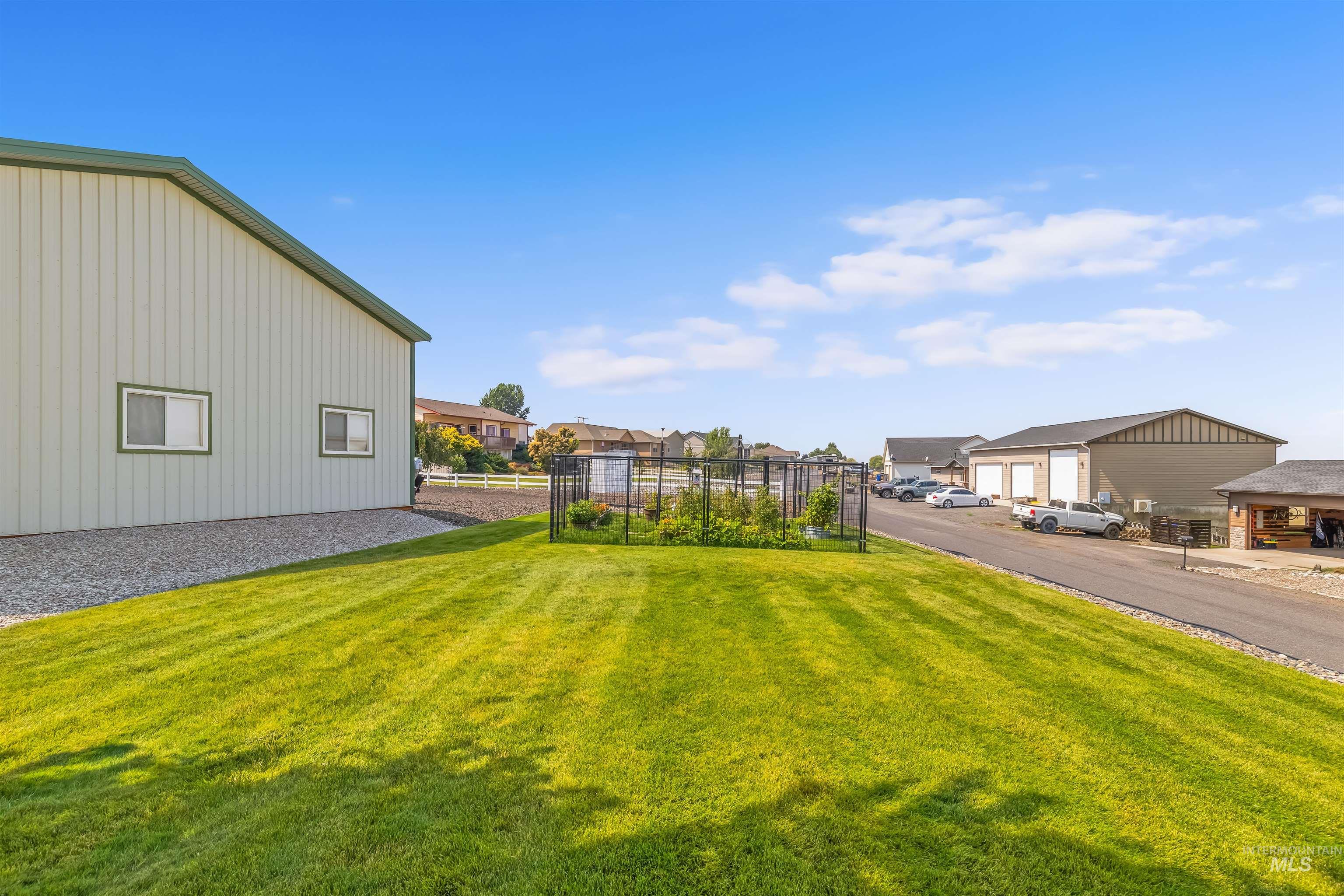 718 Talons Court, Lewiston, Idaho 83501, 4 Bedrooms, 3.5 Bathrooms, Residential For Sale, Price $825,000, 99000749