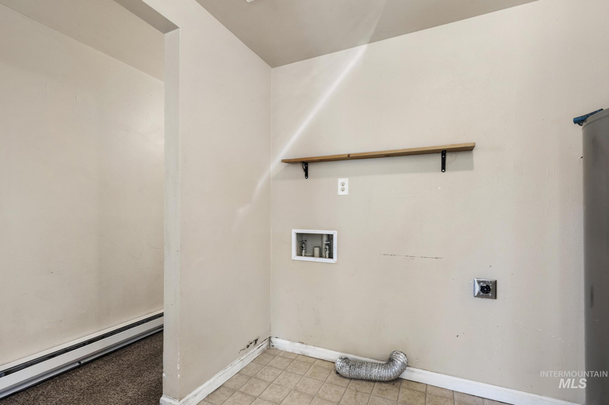 219 E H Ave, Jerome, Idaho 83318, 3 Bedrooms, 1 Bathroom, Residential For Sale, Price $219,000, 99000751