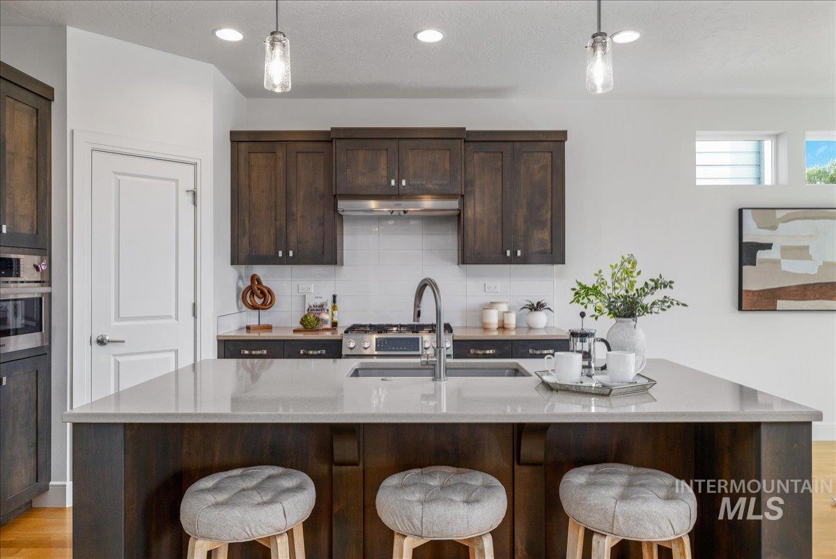 3283 W Ladle Rapids Ct, Meridian, Idaho 83646, 4 Bedrooms, 2.5 Bathrooms, Residential For Sale, Price $589,900, 99000753