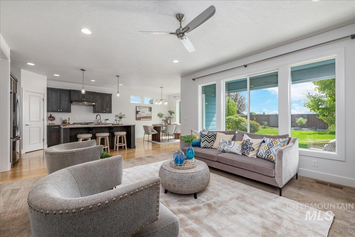 3283 W Ladle Rapids Ct, Meridian, Idaho 83646, 4 Bedrooms, 2.5 Bathrooms, Residential For Sale, Price $589,900, 99000753