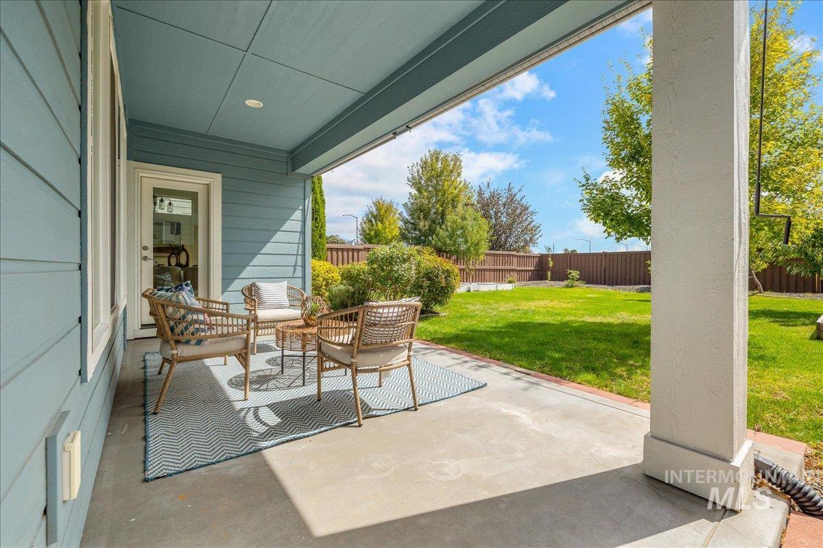3283 W Ladle Rapids Ct, Meridian, Idaho 83646, 4 Bedrooms, 2.5 Bathrooms, Residential For Sale, Price $589,900, 99000753