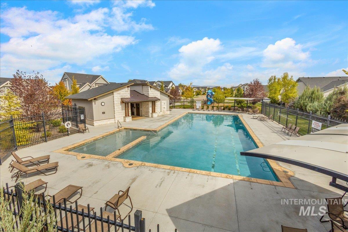 3283 W Ladle Rapids Ct, Meridian, Idaho 83646, 4 Bedrooms, 2.5 Bathrooms, Residential For Sale, Price $589,900, 99000753