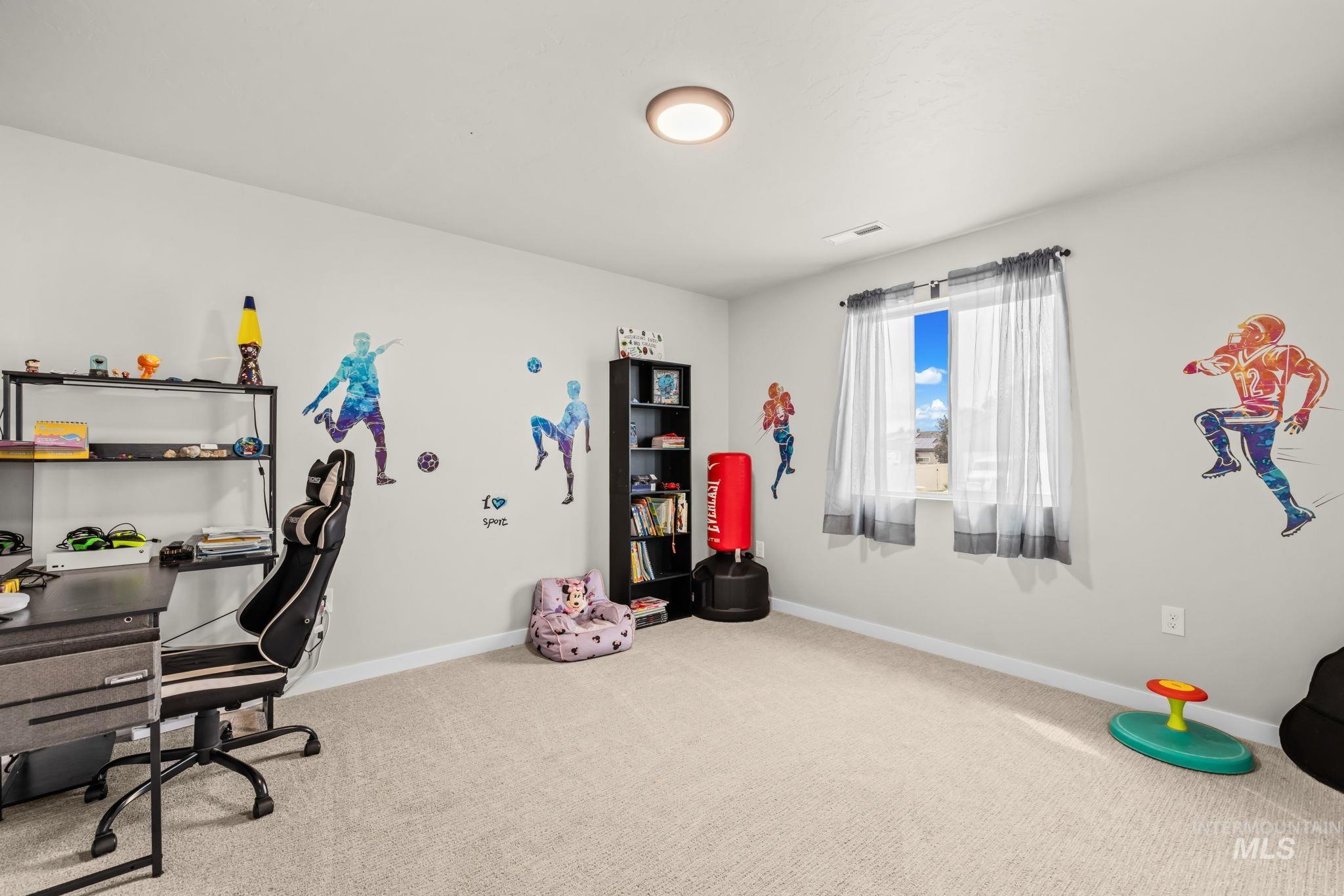 727 Morrow St, Mountain Home, Idaho 83647, 4 Bedrooms, 2 Bathrooms, Residential For Sale, Price $418,000, 99000755