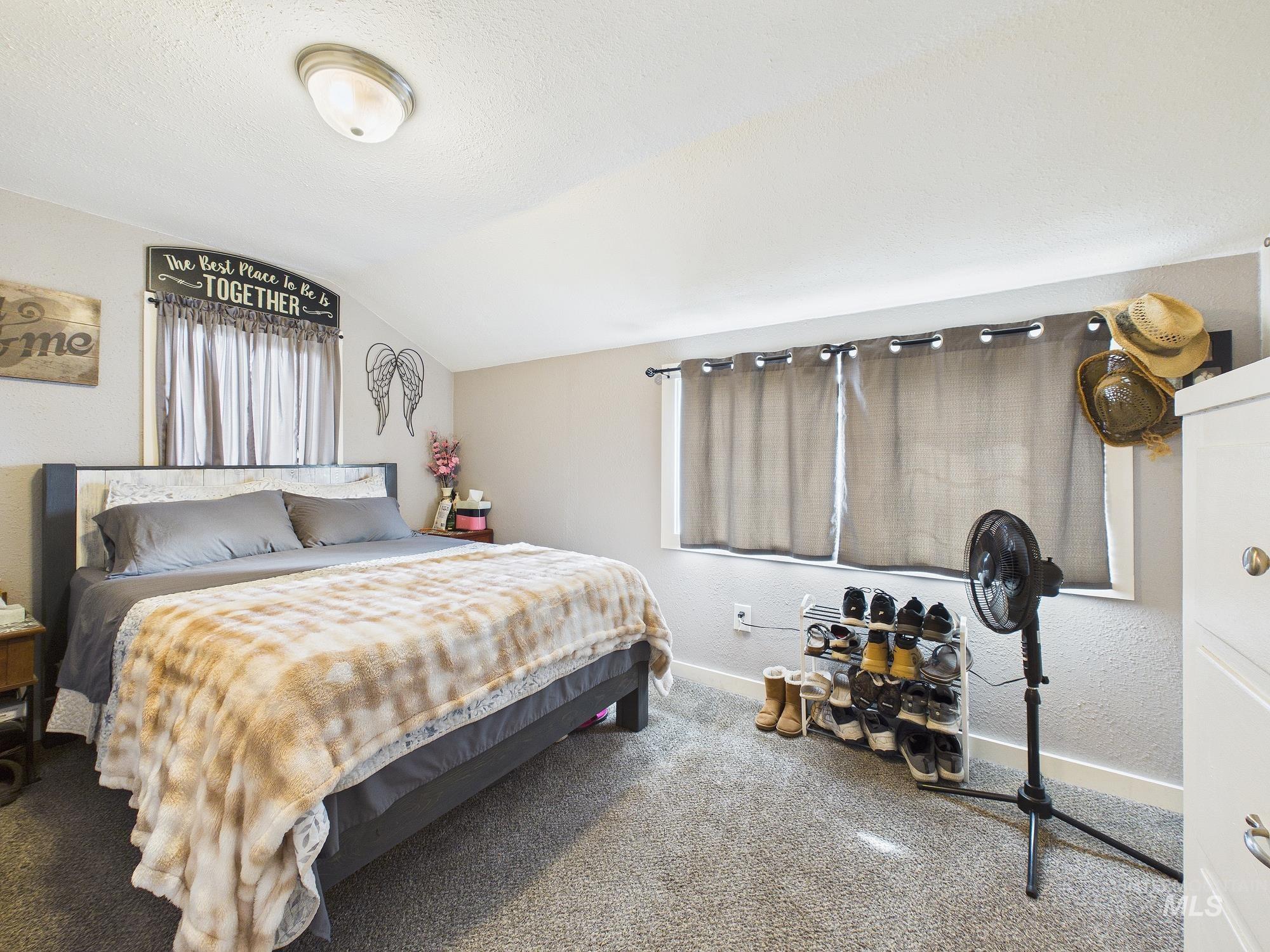 2133 Hollywood Blvd, Emmett, Idaho 83617, 2 Bedrooms, 1 Bathroom, Residential For Sale, Price $494,900, 99000756