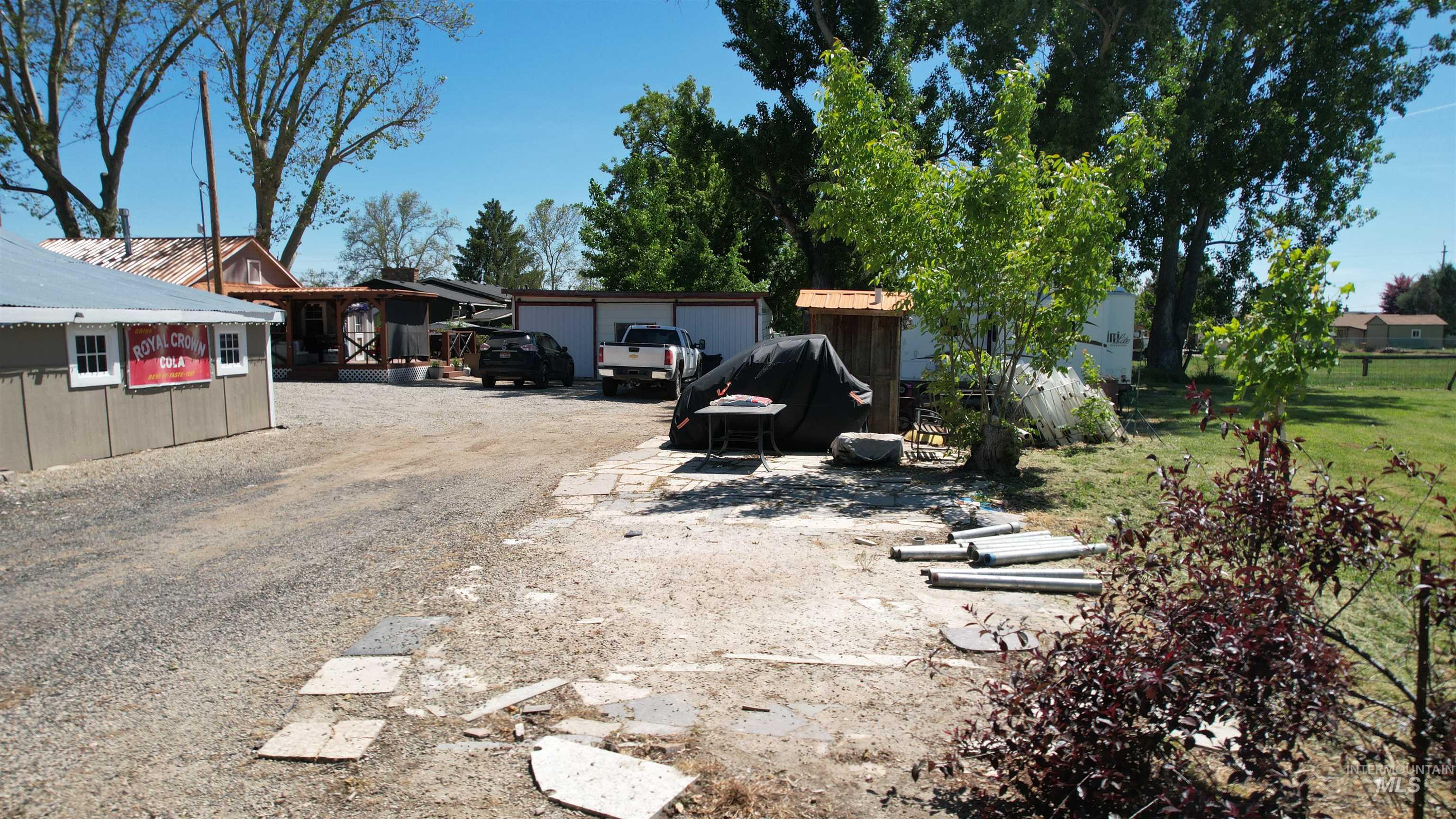 2133 Hollywood Blvd, Emmett, Idaho 83617, 2 Bedrooms, 1 Bathroom, Residential For Sale, Price $494,900, 99000756