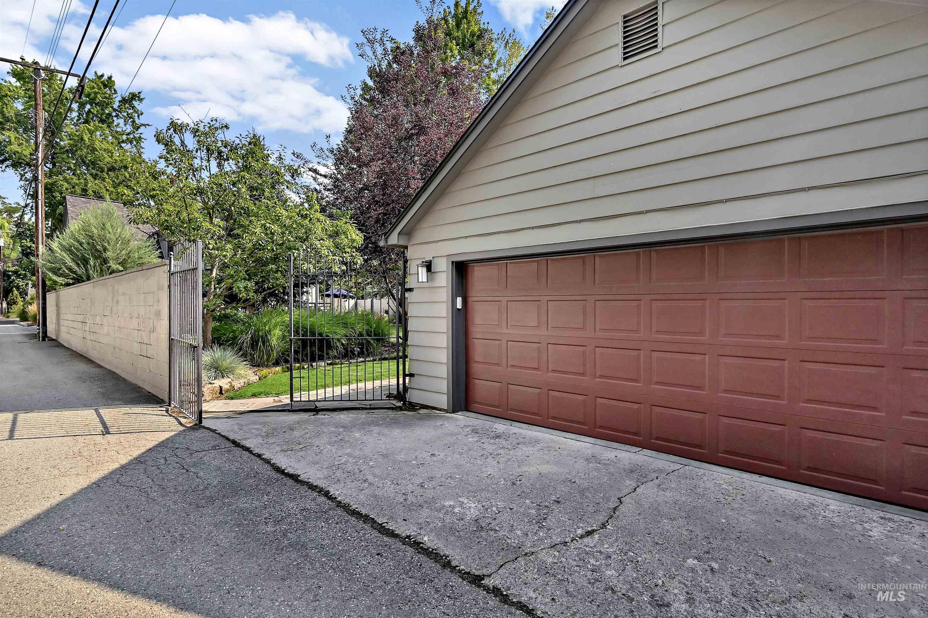 2005 W Grace St, Boise, Idaho 83702, 3 Bedrooms, 3.5 Bathrooms, Residential For Sale, Price $1,698,000,MLS 99000757