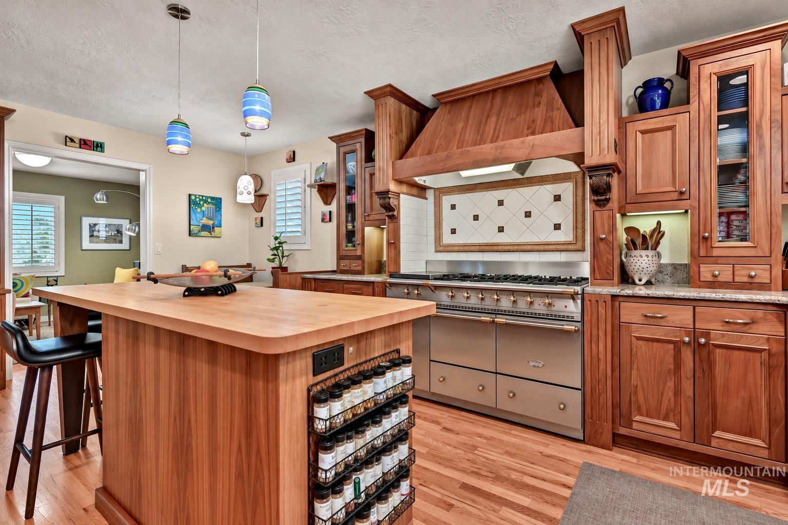 2005 W Grace St, Boise, Idaho 83702, 3 Bedrooms, 3.5 Bathrooms, Residential For Sale, Price $1,698,000,MLS 99000757