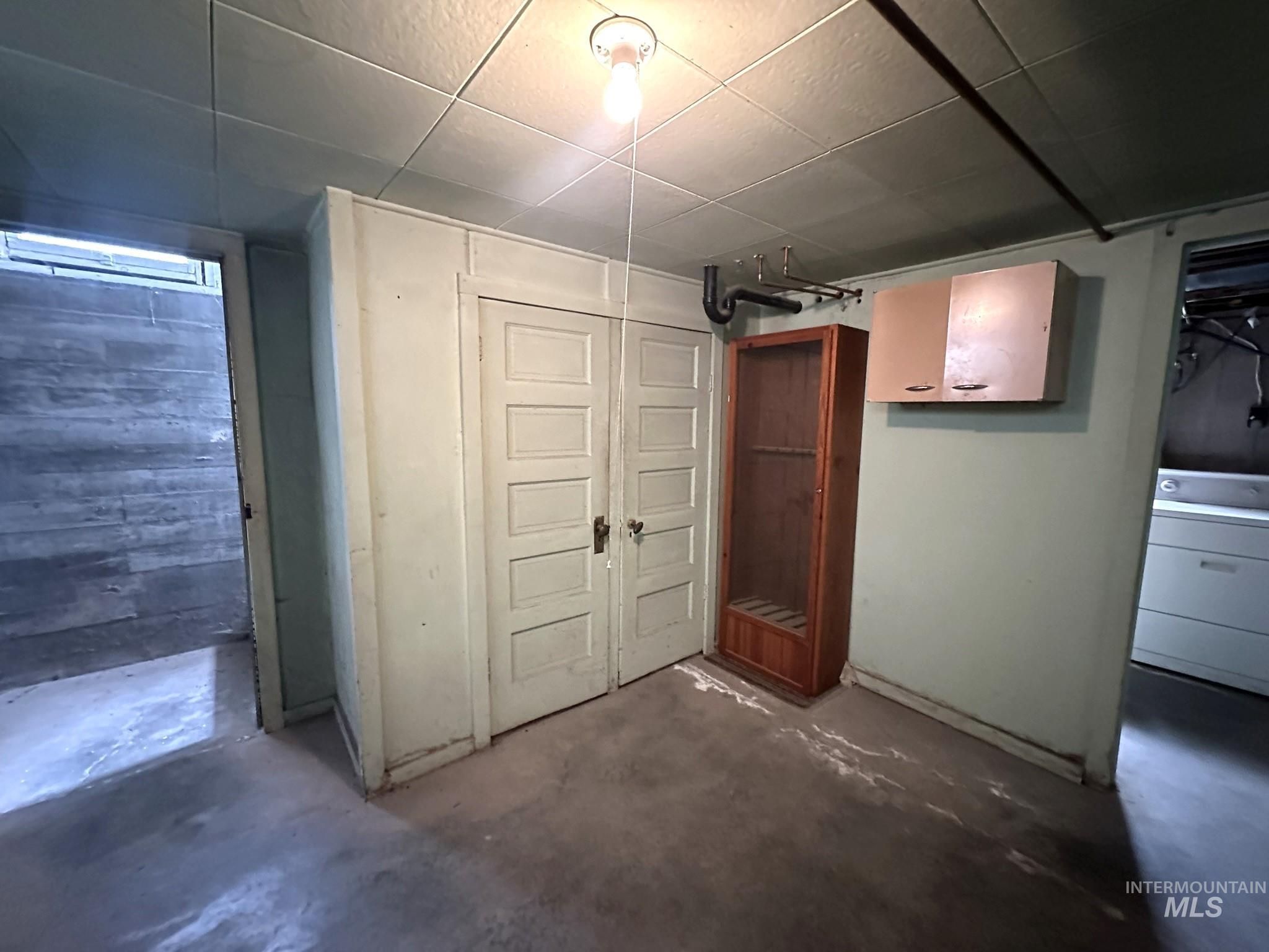 370 Smith St, Vale, Oregon 97918, 2 Bedrooms, 1 Bathroom, Residential For Sale, Price $180,000,MLS 99000773