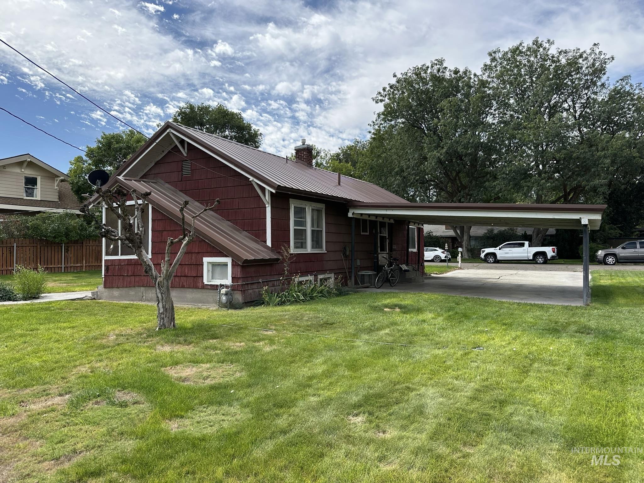 370 Smith St, Vale, Oregon 97918, 2 Bedrooms, 1 Bathroom, Residential For Sale, Price $180,000,MLS 99000773