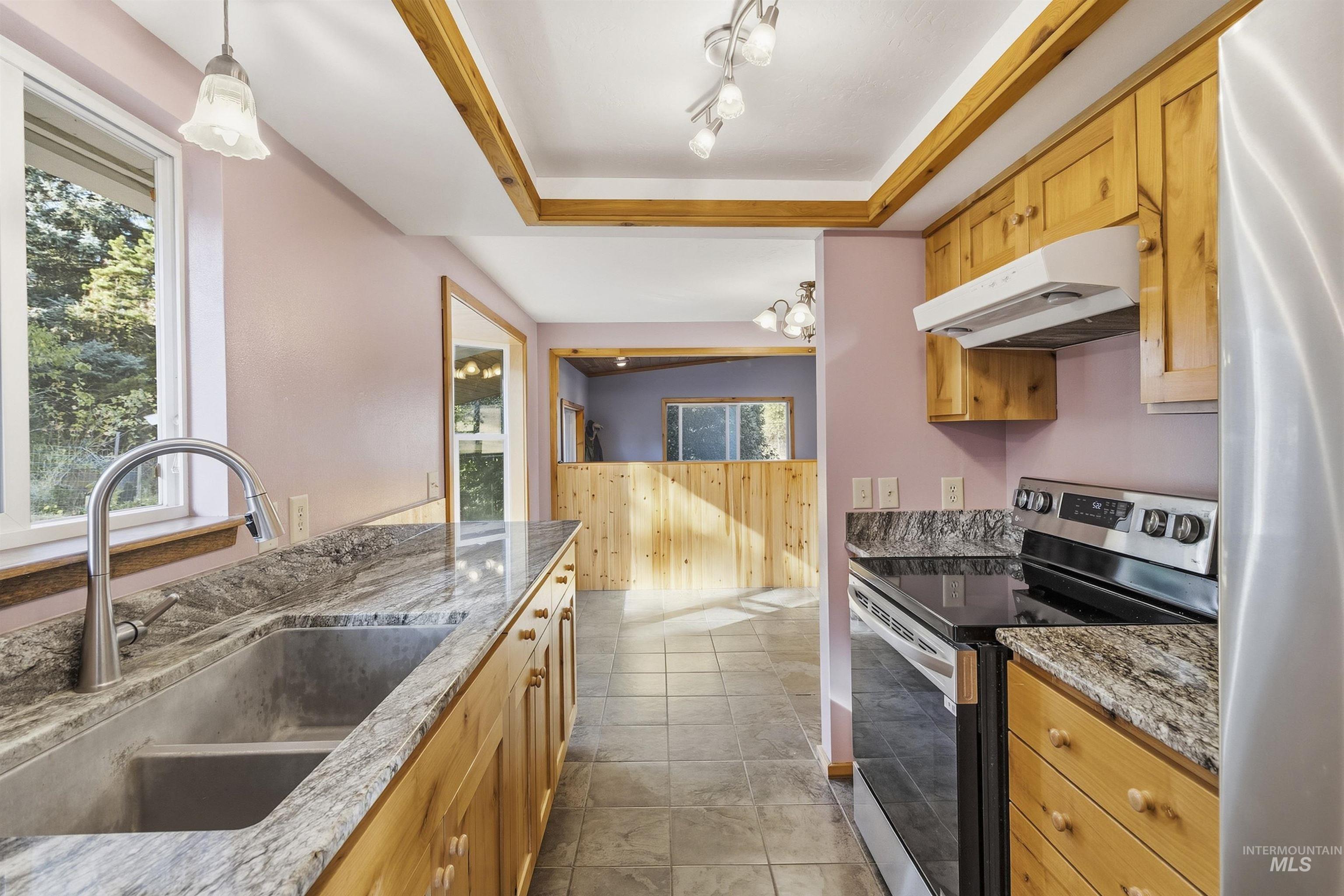 1177 Teare Rd, Moscow, Idaho 83843, 3 Bedrooms, 2 Bathrooms, Residential For Sale, Price $549,000,MLS 99000775
