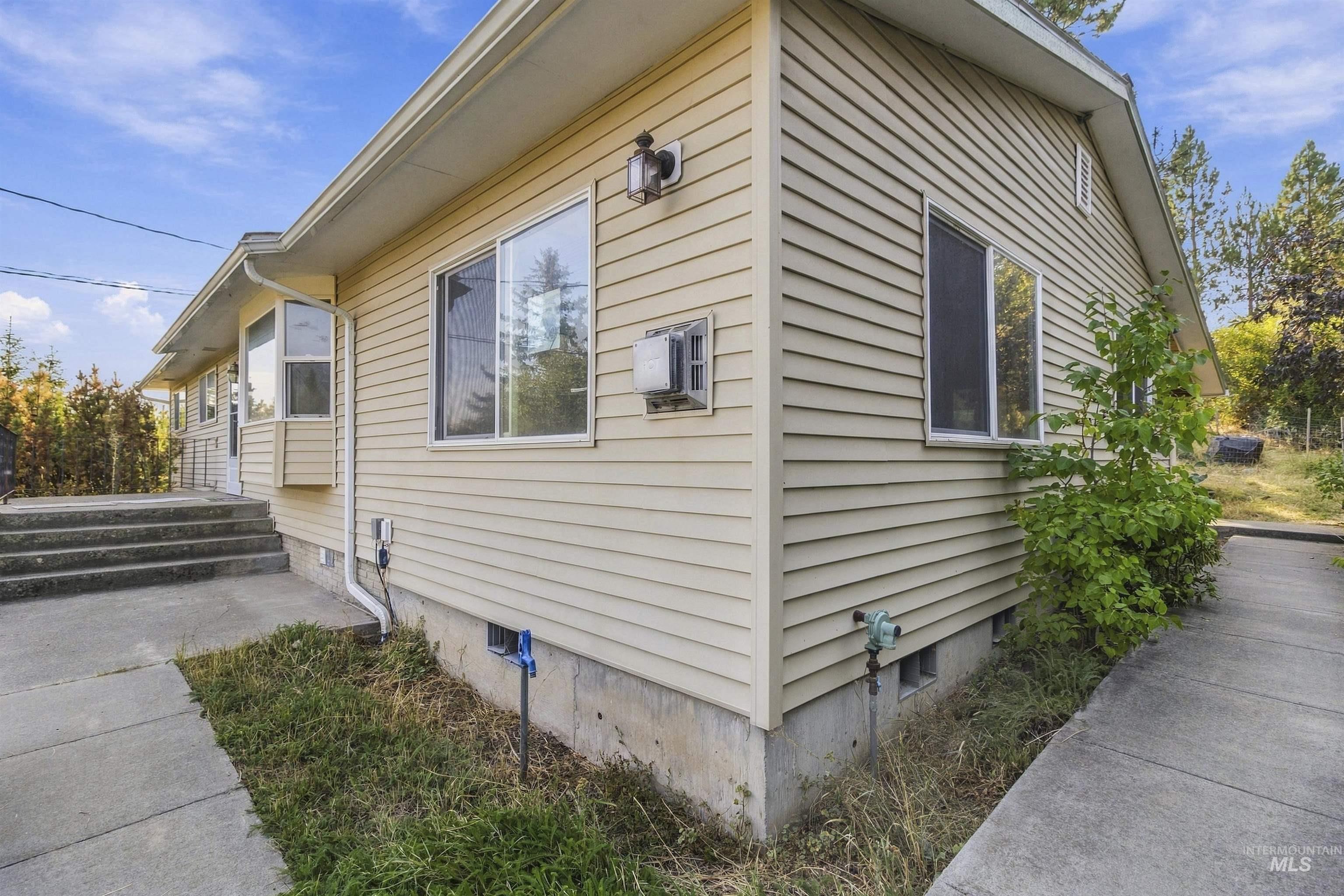 1177 Teare Rd, Moscow, Idaho 83843, 3 Bedrooms, 2 Bathrooms, Residential For Sale, Price $549,000,MLS 99000775