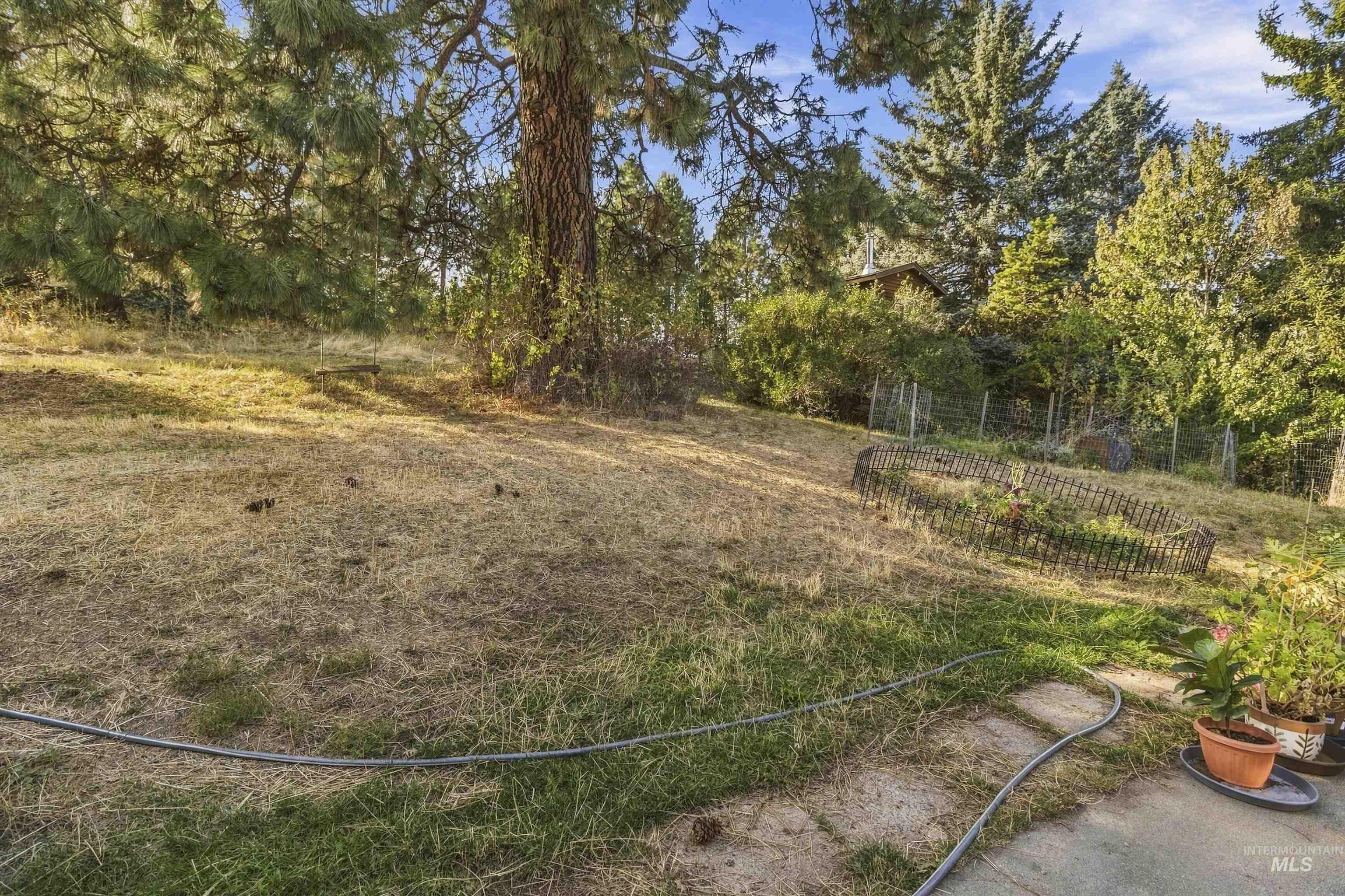 1177 Teare Rd, Moscow, Idaho 83843, 3 Bedrooms, 2 Bathrooms, Residential For Sale, Price $549,000,MLS 99000775