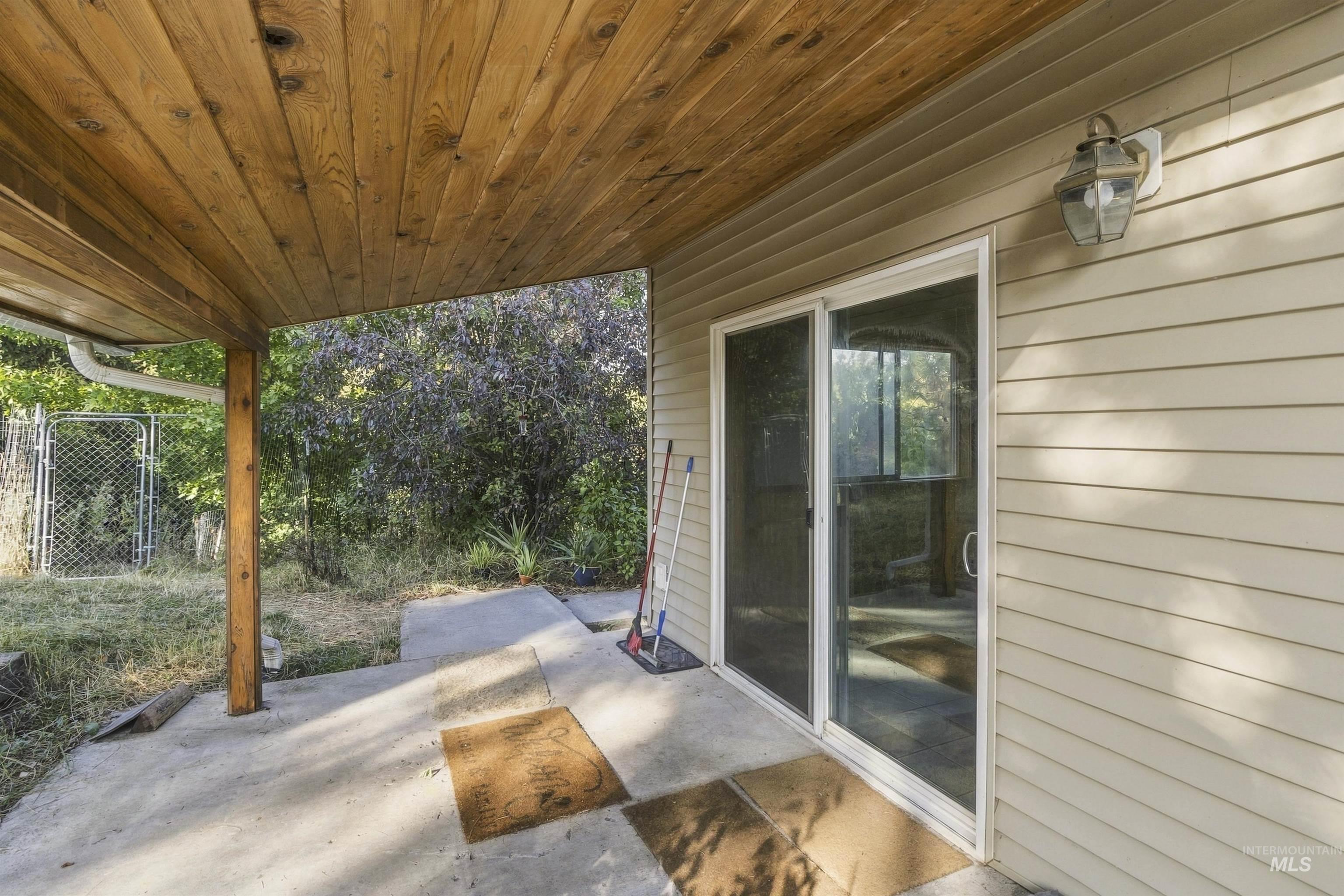 1177 Teare Rd, Moscow, Idaho 83843, 3 Bedrooms, 2 Bathrooms, Residential For Sale, Price $549,000,MLS 99000775
