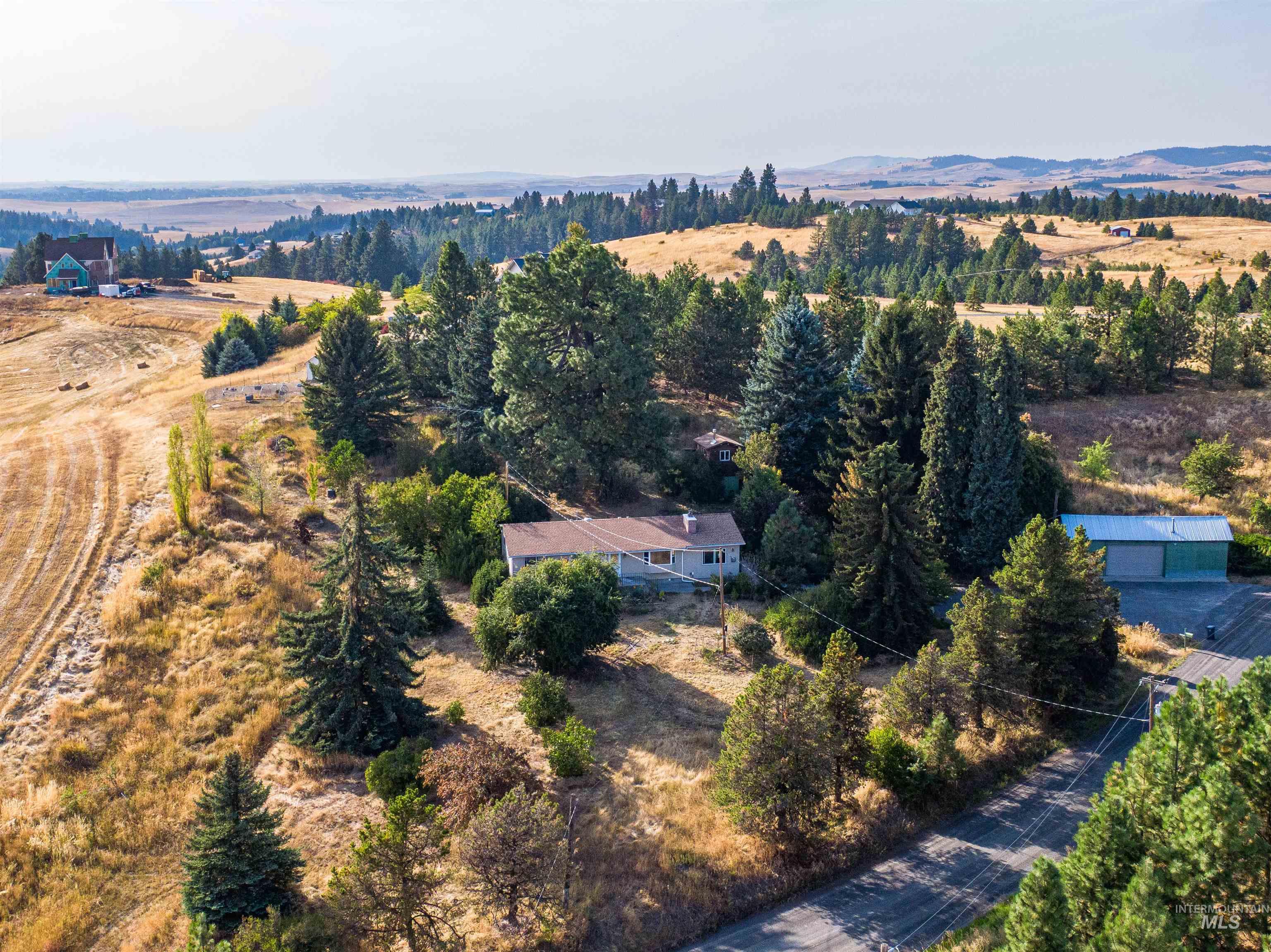 1177 Teare Rd, Moscow, Idaho 83843, 3 Bedrooms, 2 Bathrooms, Residential For Sale, Price $549,000,MLS 99000775