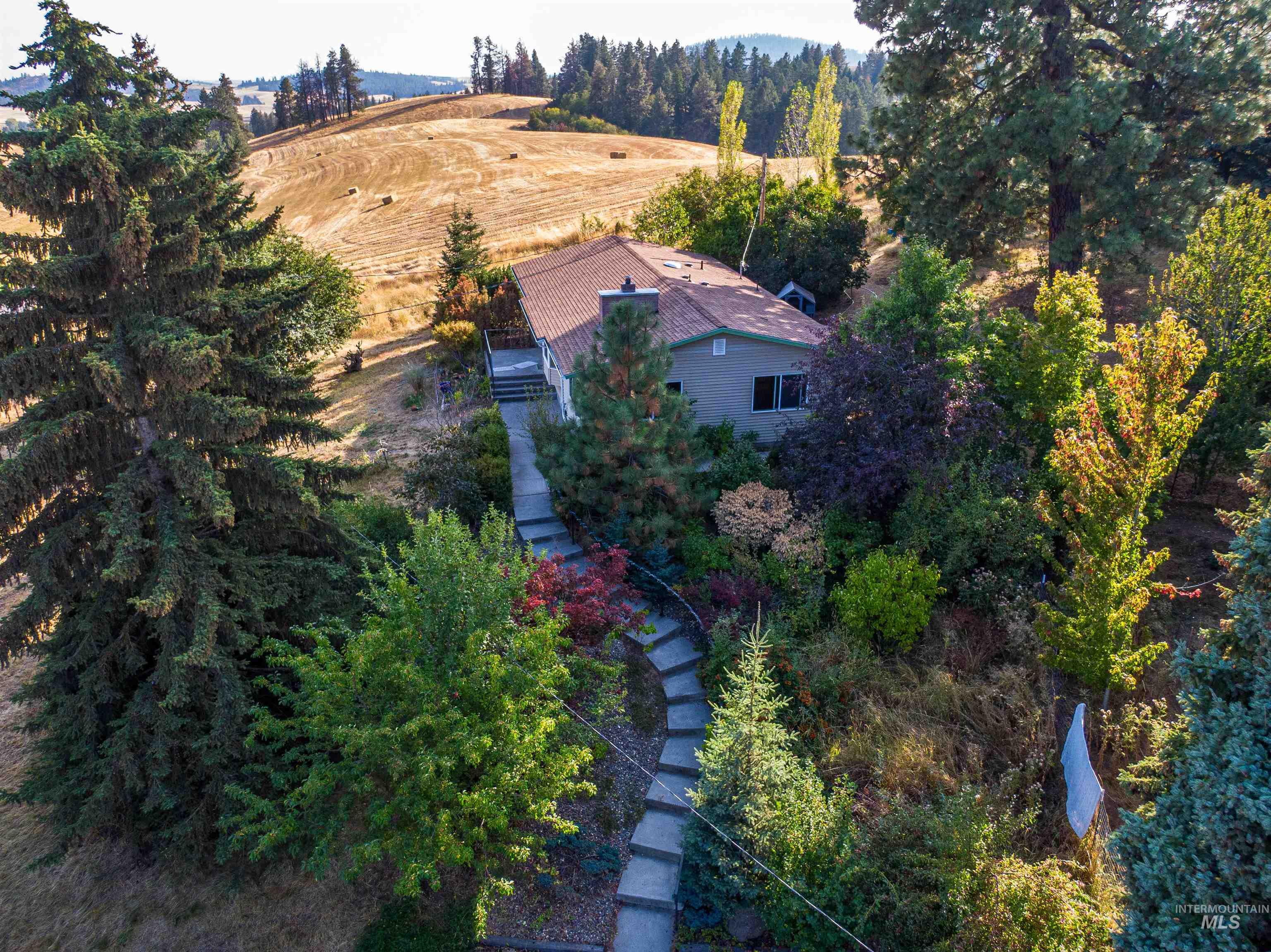 1177 Teare Rd, Moscow, Idaho 83843, 3 Bedrooms, 2 Bathrooms, Residential For Sale, Price $549,000,MLS 99000775