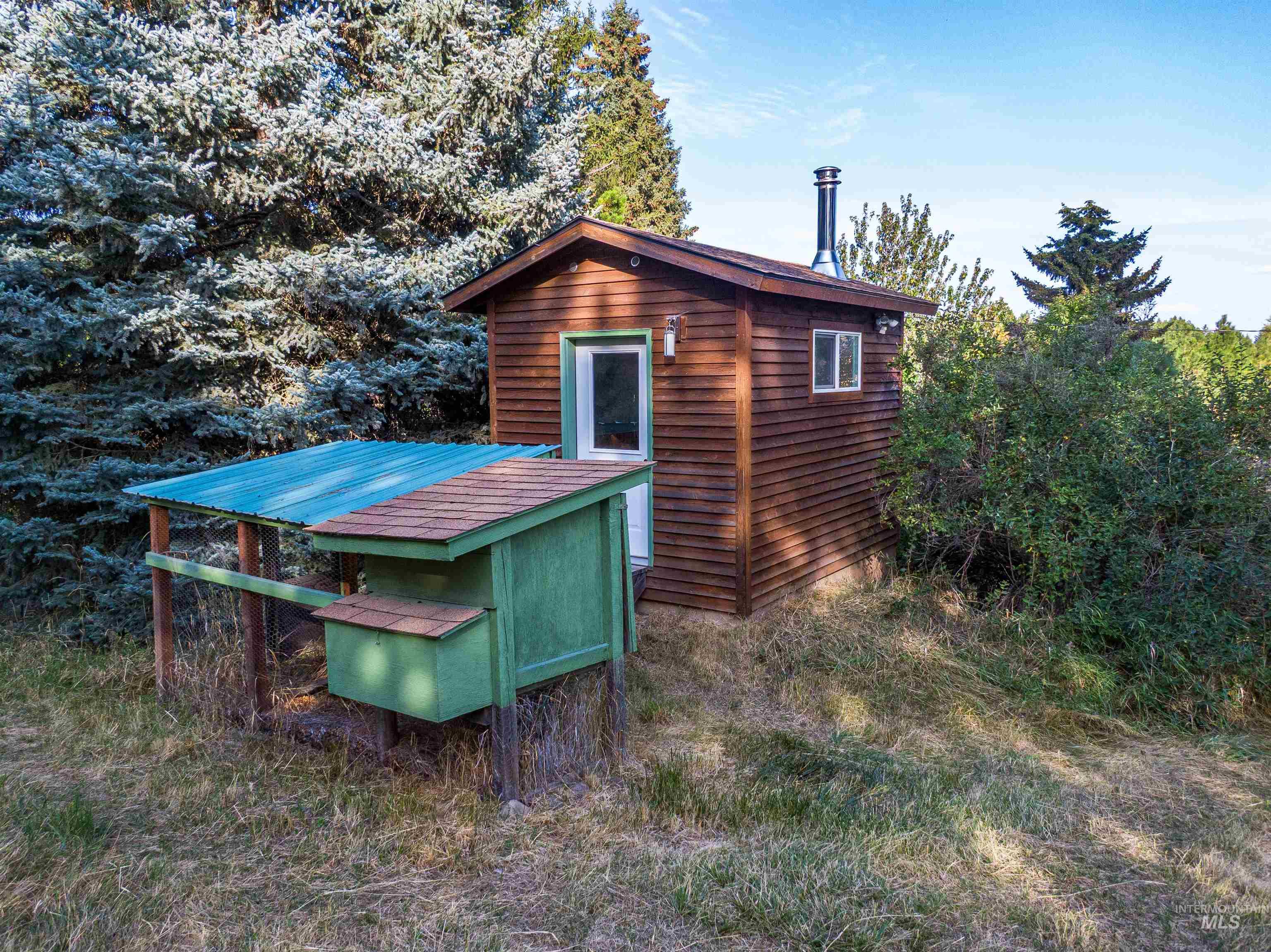 1177 Teare Rd, Moscow, Idaho 83843, 3 Bedrooms, 2 Bathrooms, Residential For Sale, Price $549,000,MLS 99000775