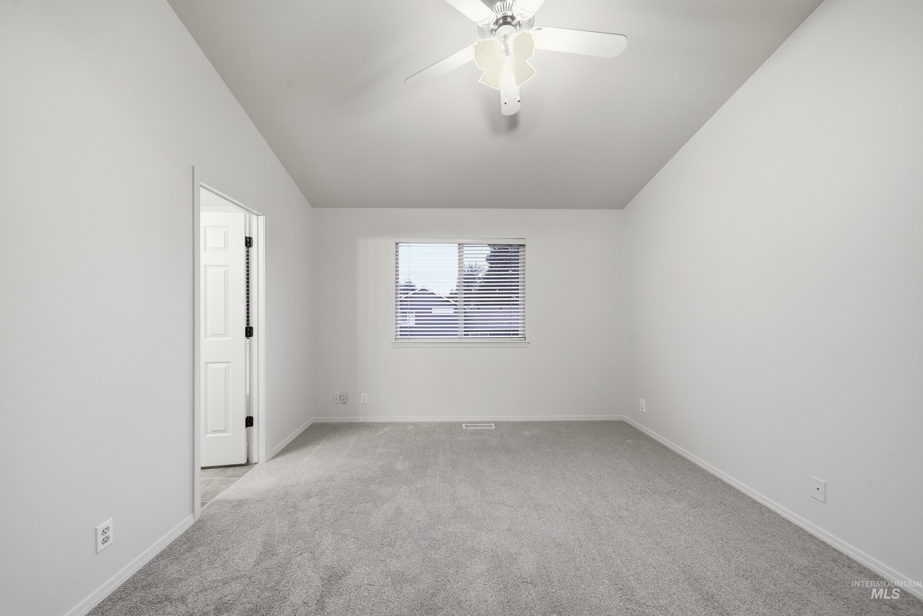 919 E Hawk St, Meridian, Idaho 83646, 4 Bedrooms, 2.5 Bathrooms, Residential For Sale, Price $481,000,MLS 99000783