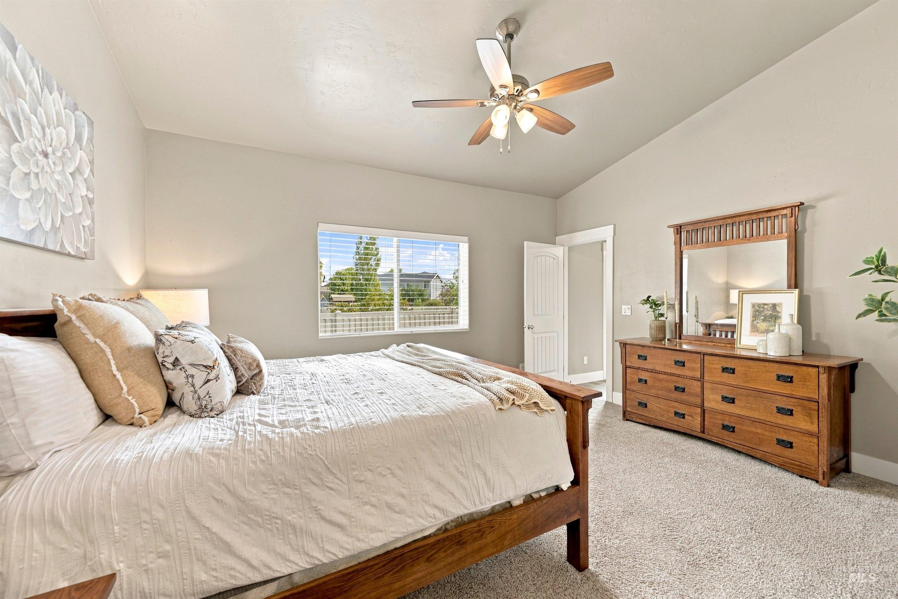 1656 Spring Creek Ave., Middleton, Idaho 83644, 3 Bedrooms, 2 Bathrooms, Residential For Sale, Price $479,000,MLS 99000790