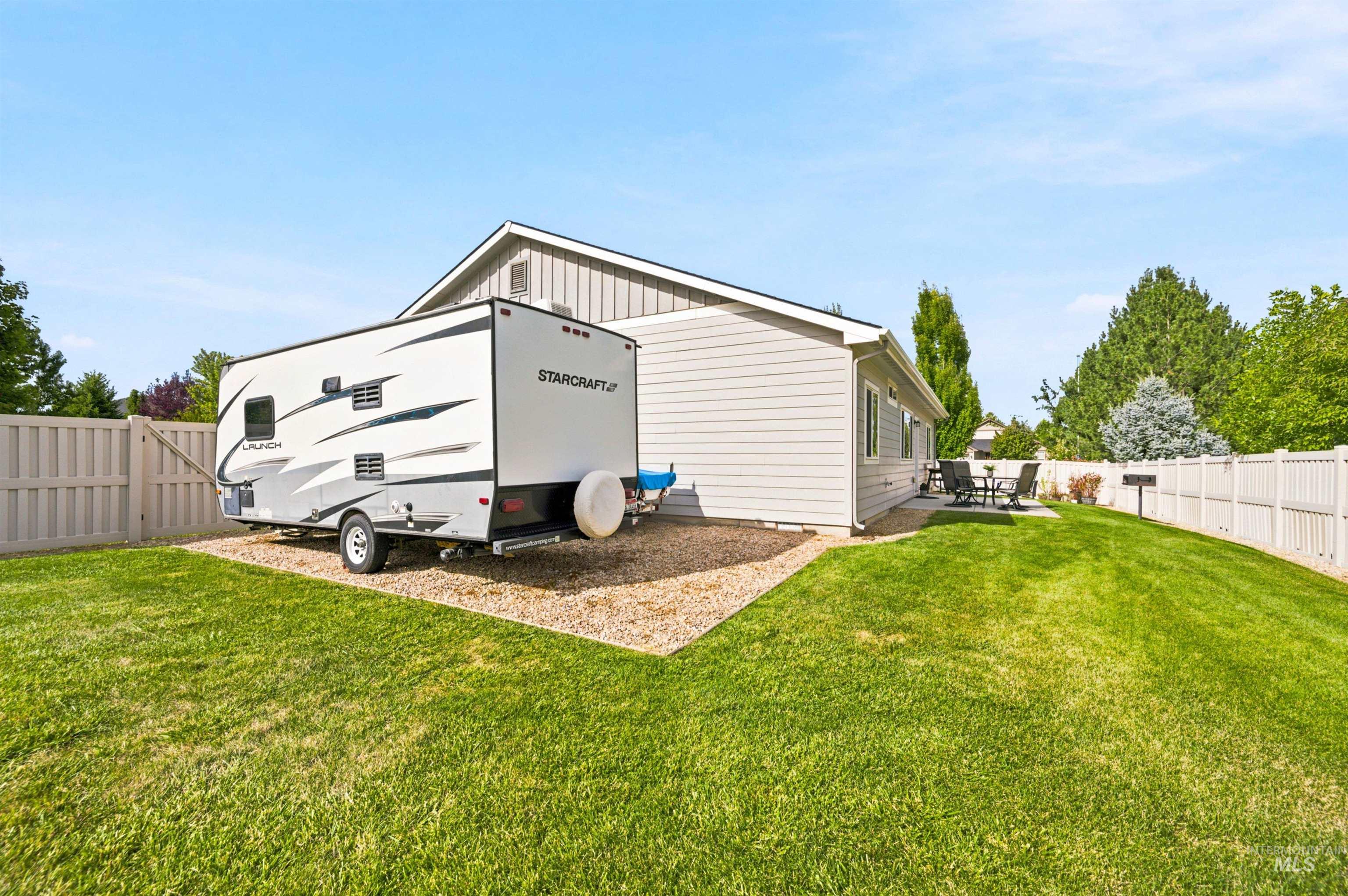 1656 Spring Creek Ave., Middleton, Idaho 83644, 3 Bedrooms, 2 Bathrooms, Residential For Sale, Price $479,000,MLS 99000790