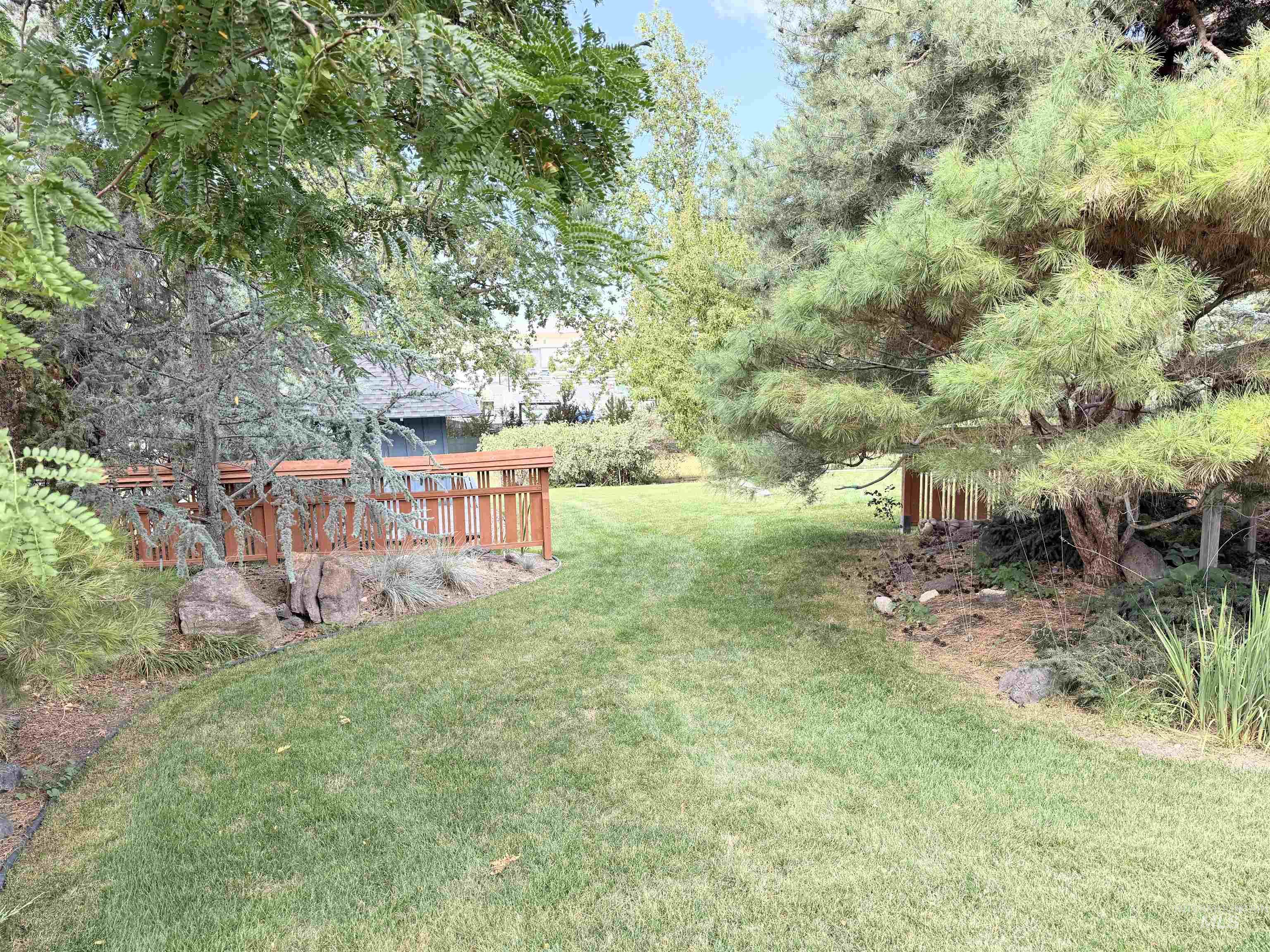 2630 E Franklin Rd, Meridian, Idaho 83642, Business/Commercial For Sale, Price $299,000,MLS 99000805